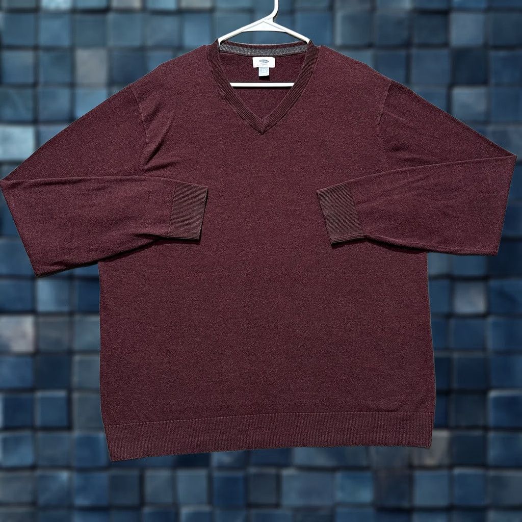 Old Navy Old Navy Sweater Mens 2XL Red Maroon Neck Long Sleeve Lightweight Cotton Blend Size US XXL / EU 58 / 5 - 1 Thumbnail