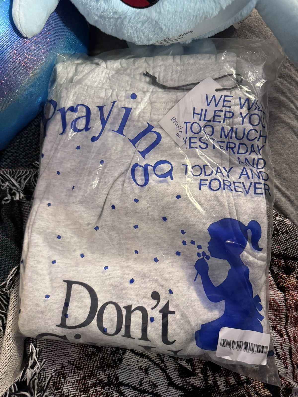 Death Grips × Praying Praying Don't Give Up Sweats you matter narcotics anonymous Size US 40 / EU 56 - 2 Thumbnail