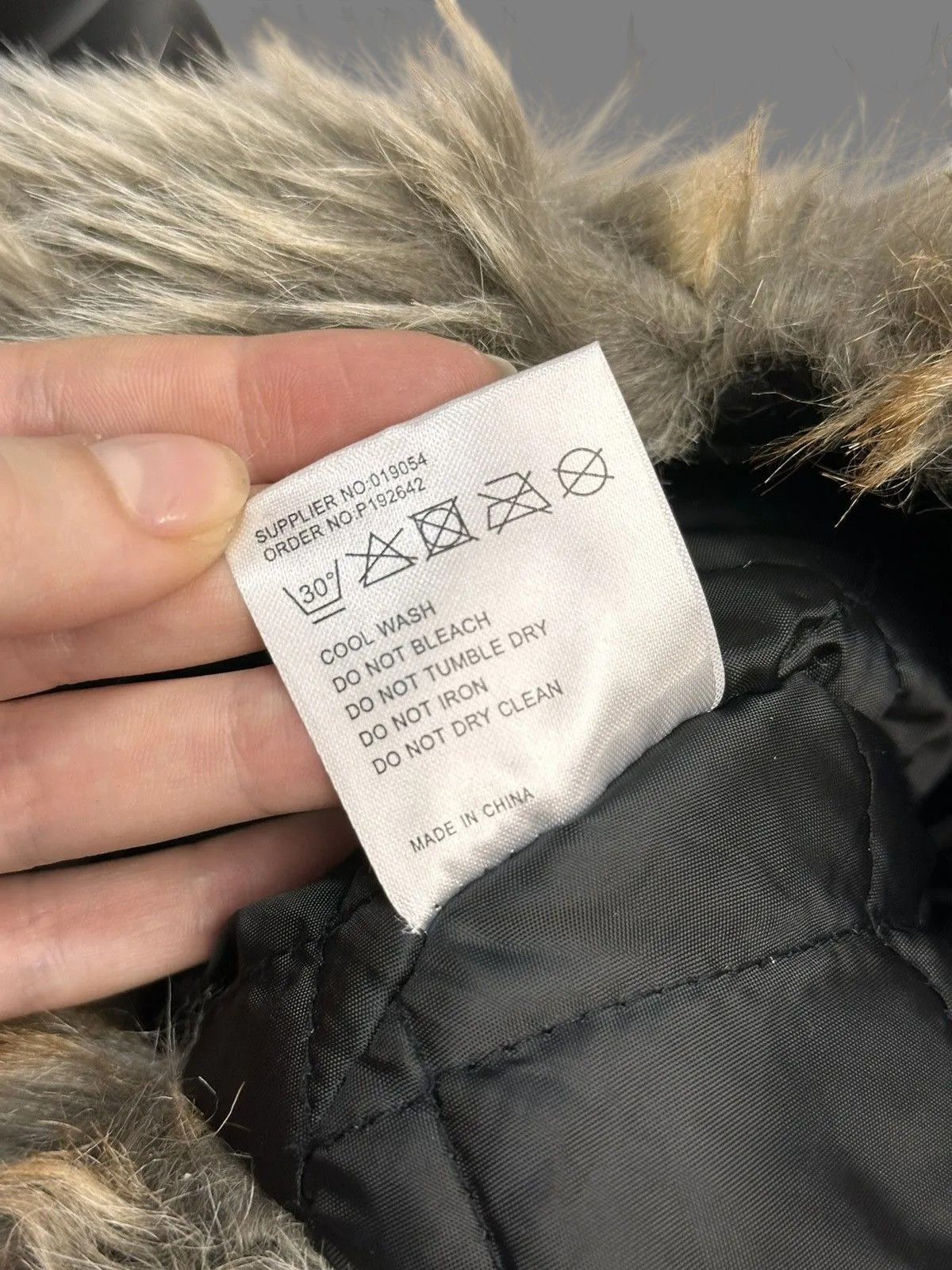 Le Grande Bleu (L.G.B.) Y2K Dickies Retro Black Trapper Hat Faux Fur Vintage Size ONE SIZE - 13 Thumbnail