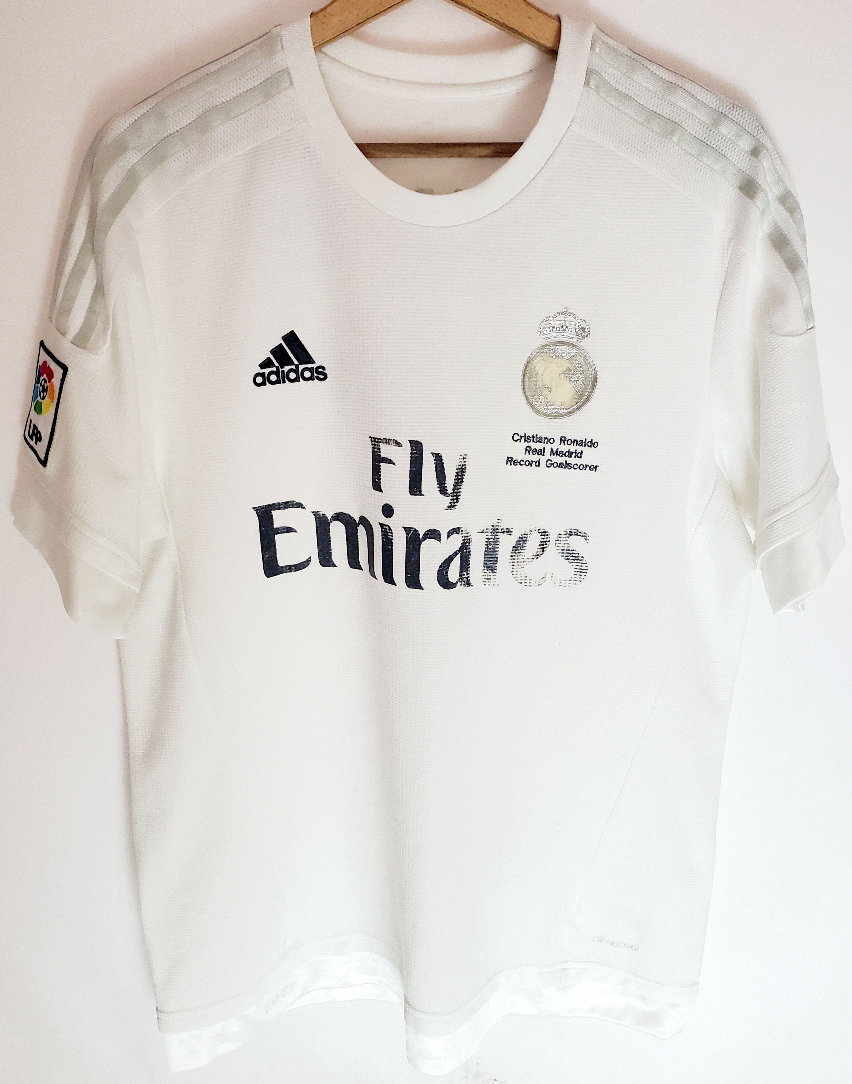 Adidas REAL MADRID Cristiano Ronaldo Record Goalscorer Tshirt L Size US L / EU 52-54 / 3 - 2 Thumbnail