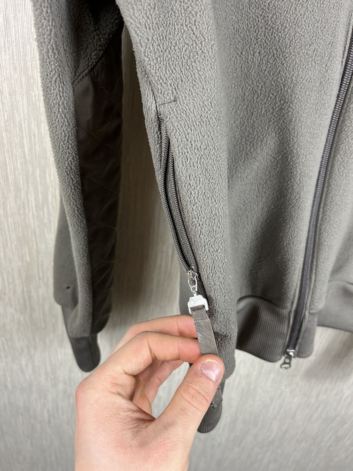 Nike × Vintage Vintage Nike y2k zip ninja fleece sherpa sweatshirt hoodie Size S / US 4 / IT 40 - 19 Thumbnail