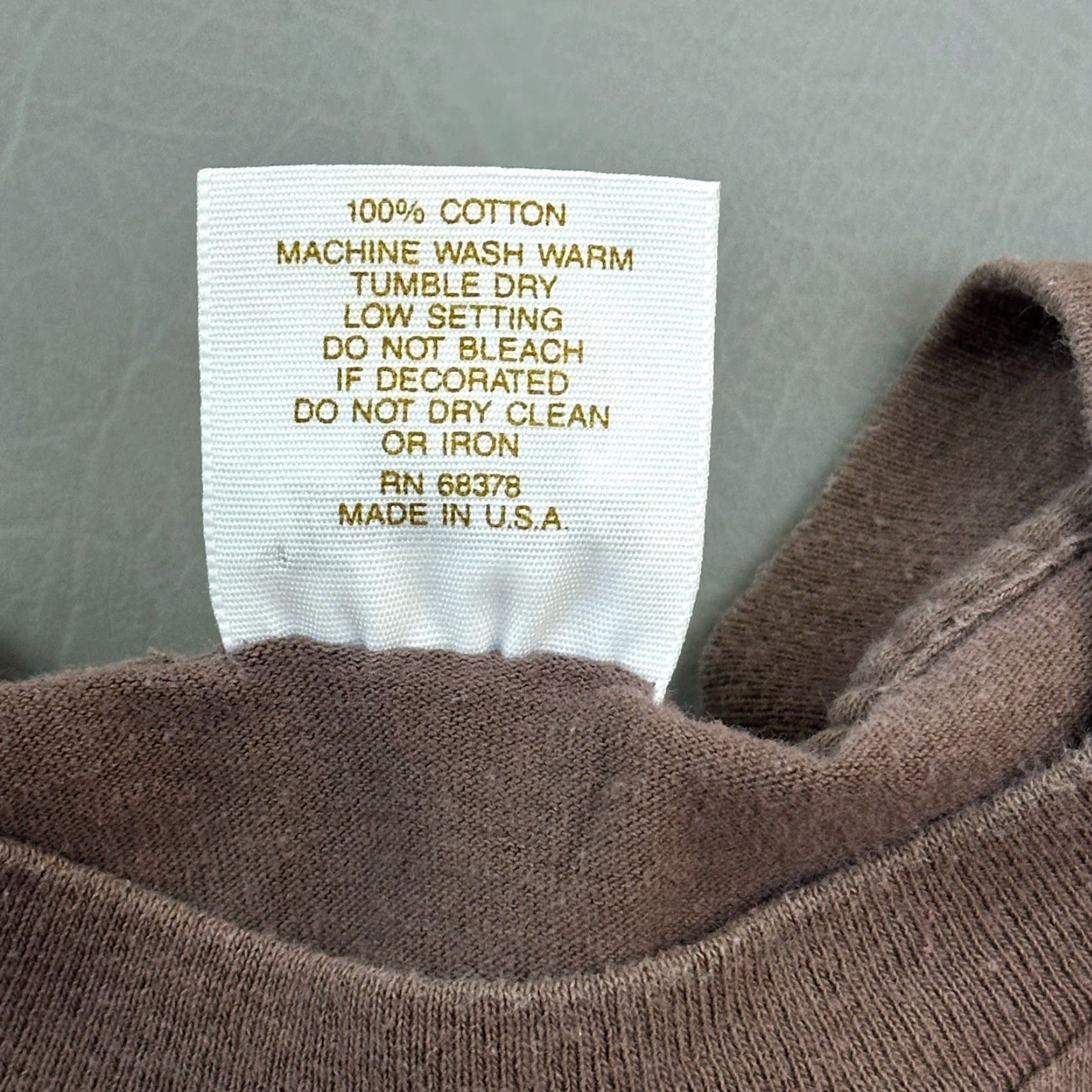 Vintage VINTAGE Tennessee River Shirt Mens M Brown 90s Logo Graphic Print USA Salter Path NC Single Stitch Cotton T-Shirt Crew Neck Short Sleeve Size US M / EU 48-50 / 2 - 7 Thumbnail