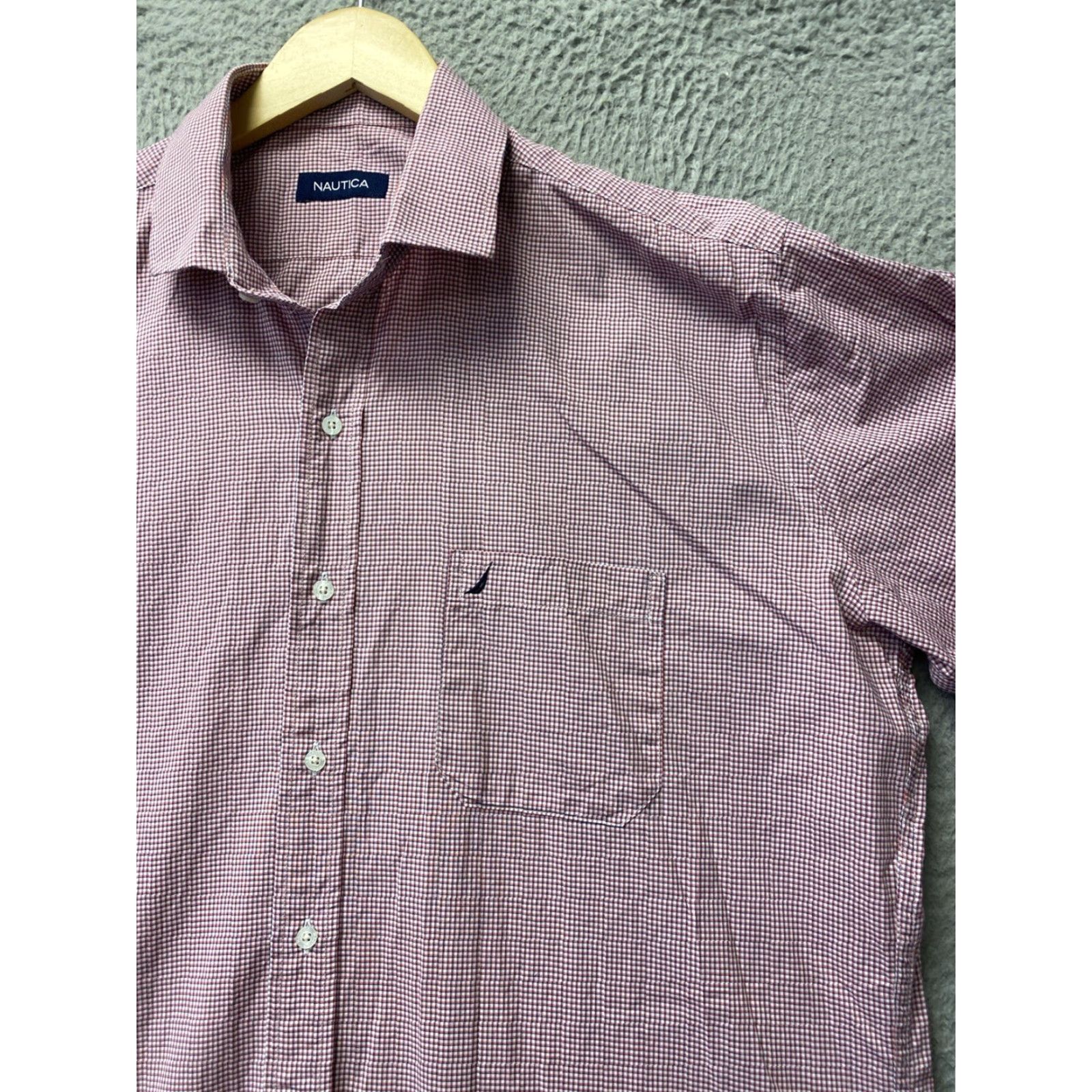 Nautica Nautica Button Shirt Mens size XL 17 34/35 Red White Long Slv /127-38 Size US XL / EU 56 / 4 - 2 Thumbnail