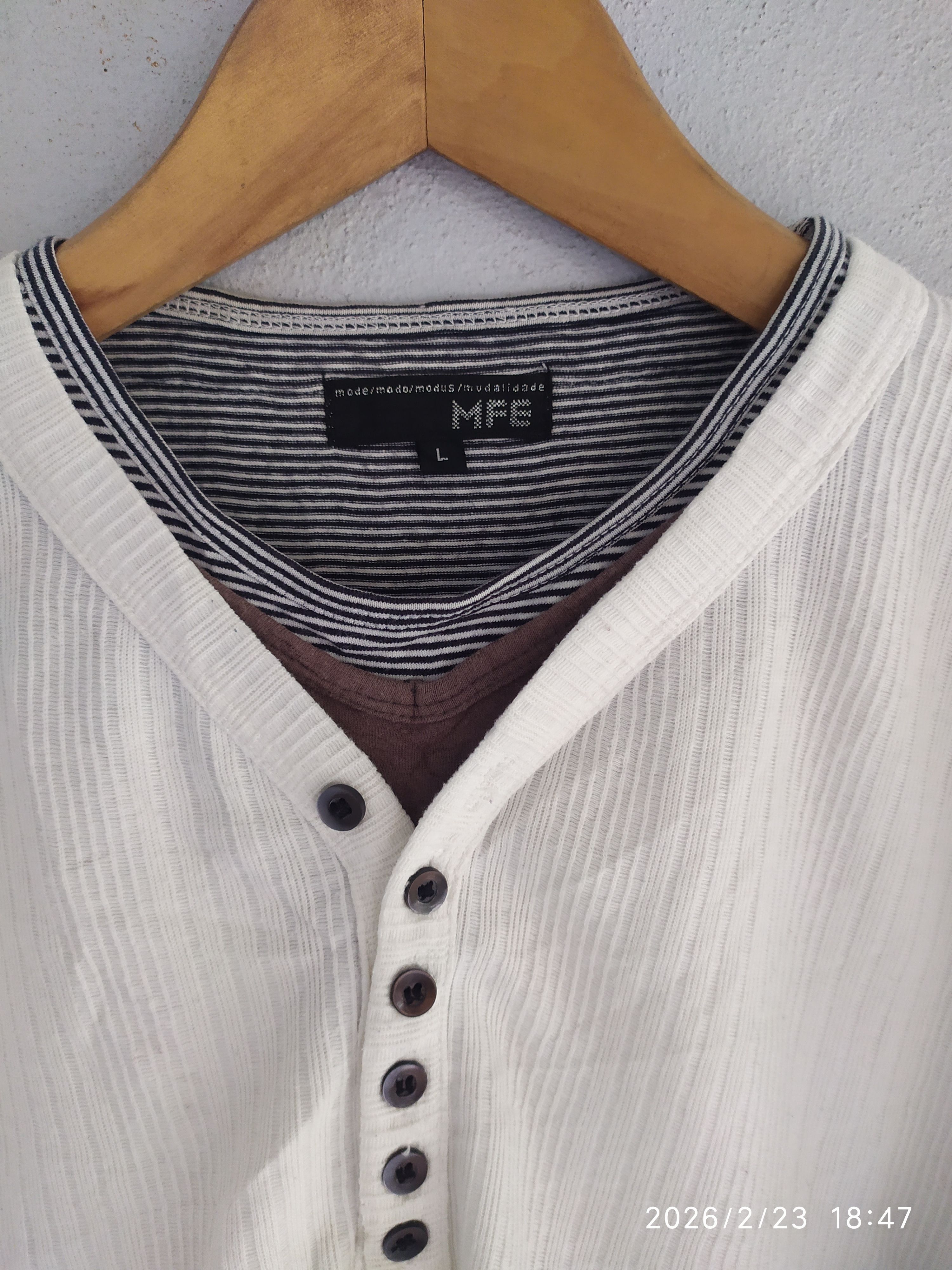 If Six Was Nine 2000s Japanese Mfe double layer long slevee Size US L / EU 52-54 / 3 - 5 Thumbnail