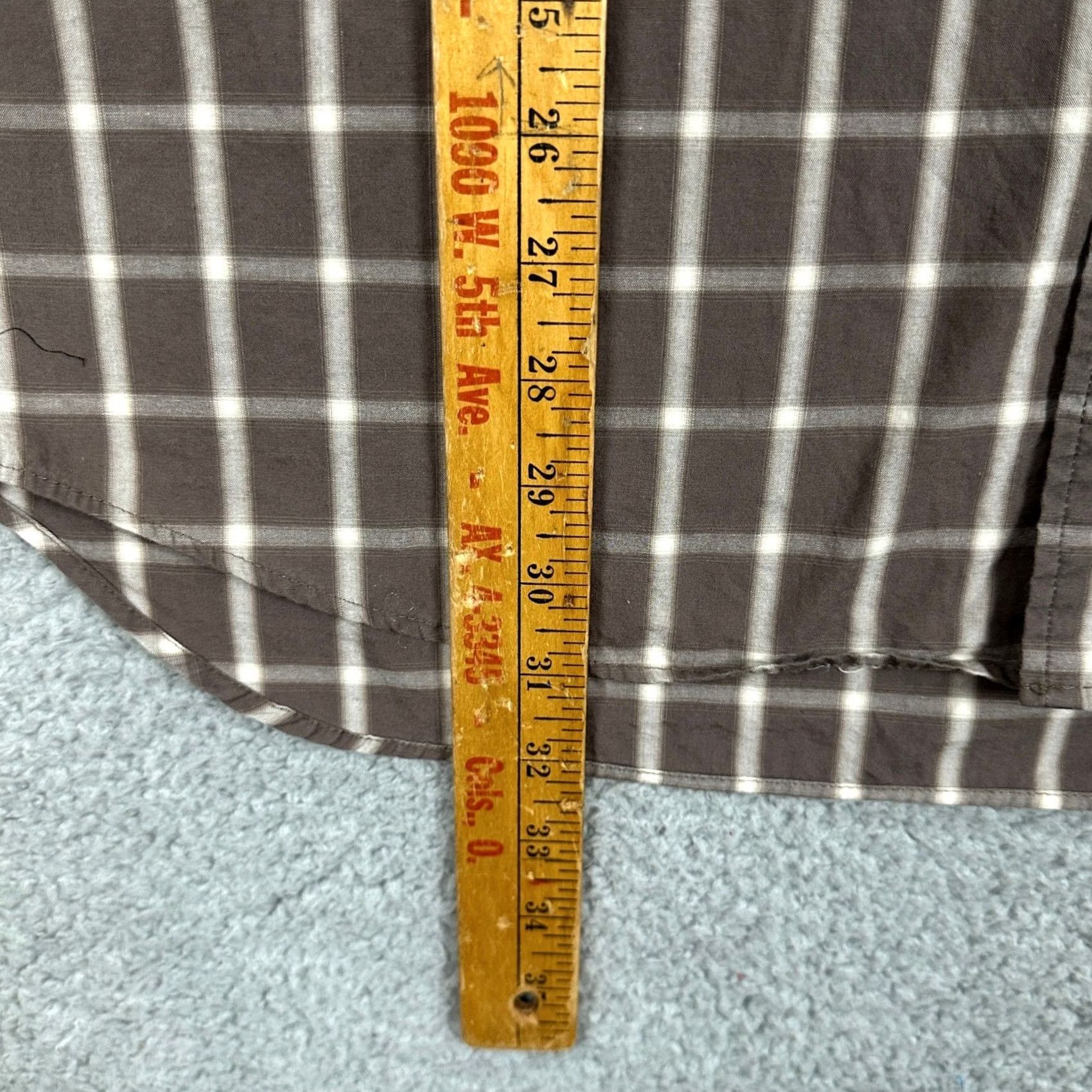 Banana Republic Banana Republic Shirt Button Up Men Large Grayish Brown Plaid Long Sleeve Casual Size US L / EU 52-54 / 3 - 6 Thumbnail