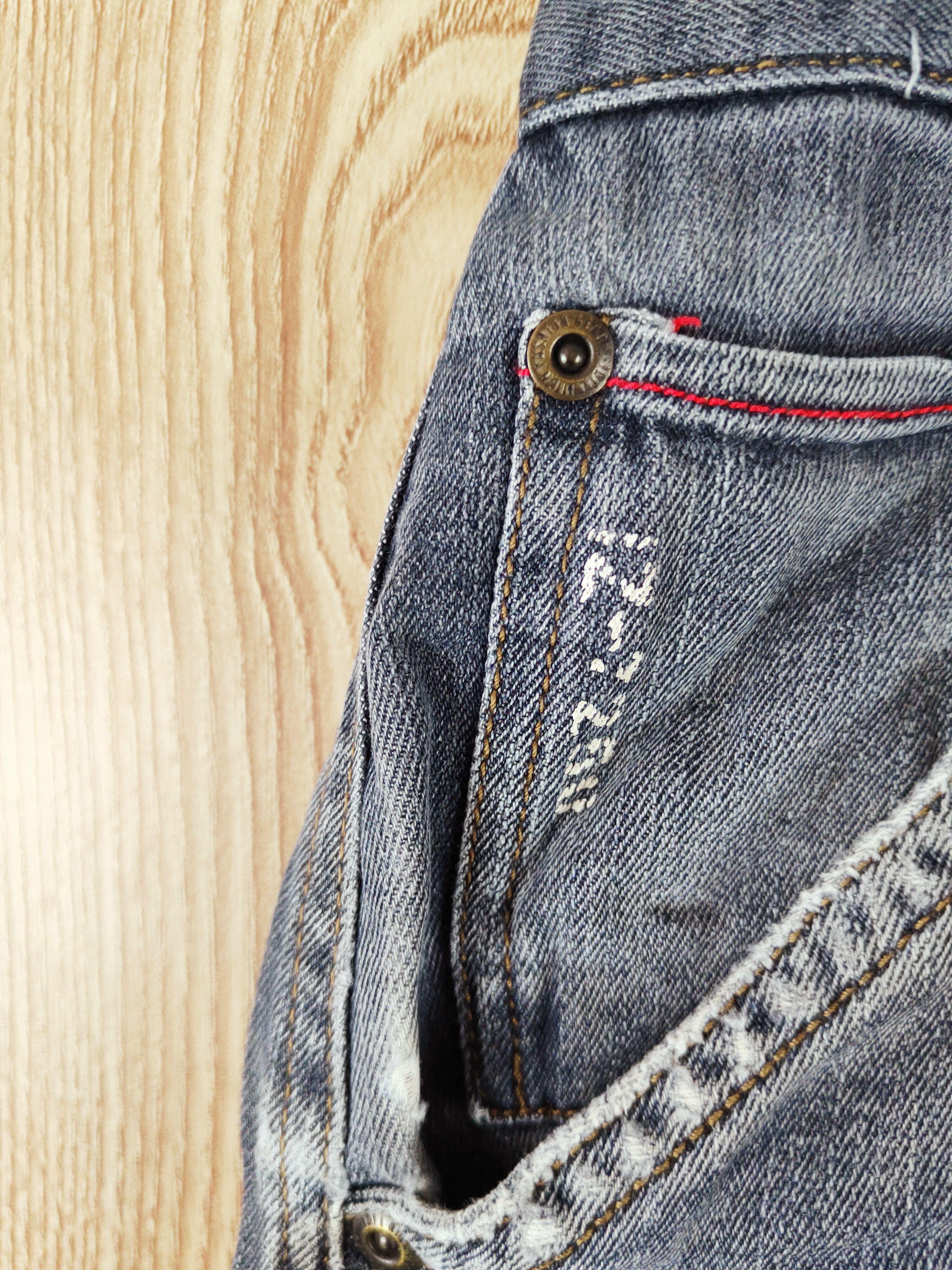 Japanese Brand Japanese Brand Dark Blue Distressed Ripped Jeans #W538 Size US 33 - 3 Thumbnail