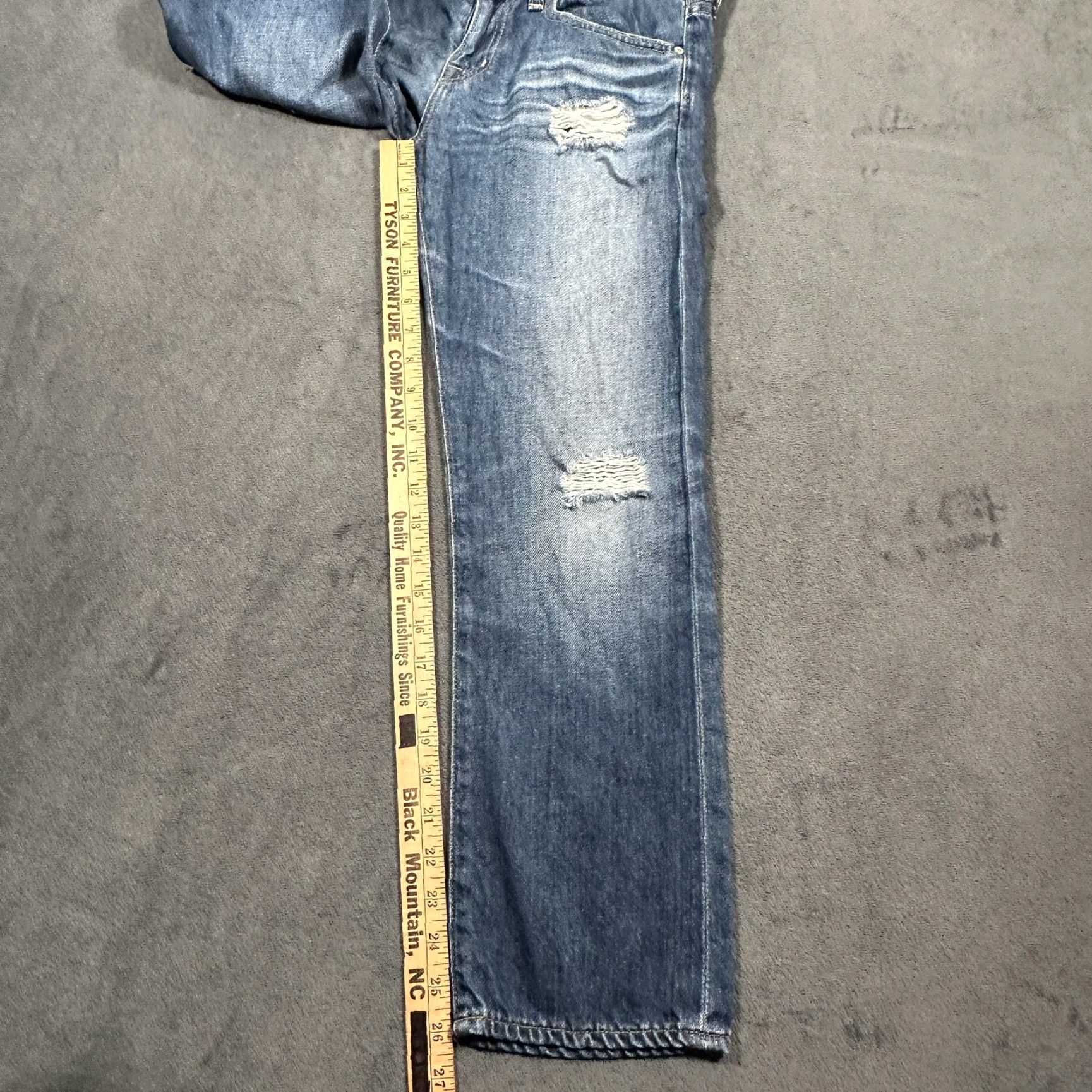 Vintage VINTAGE AG Adriano Goldschmied Jeans Women’s Boyfriend Crop 25 Blue Distressed Denim USA Size 42" / US 20 - 4 Thumbnail