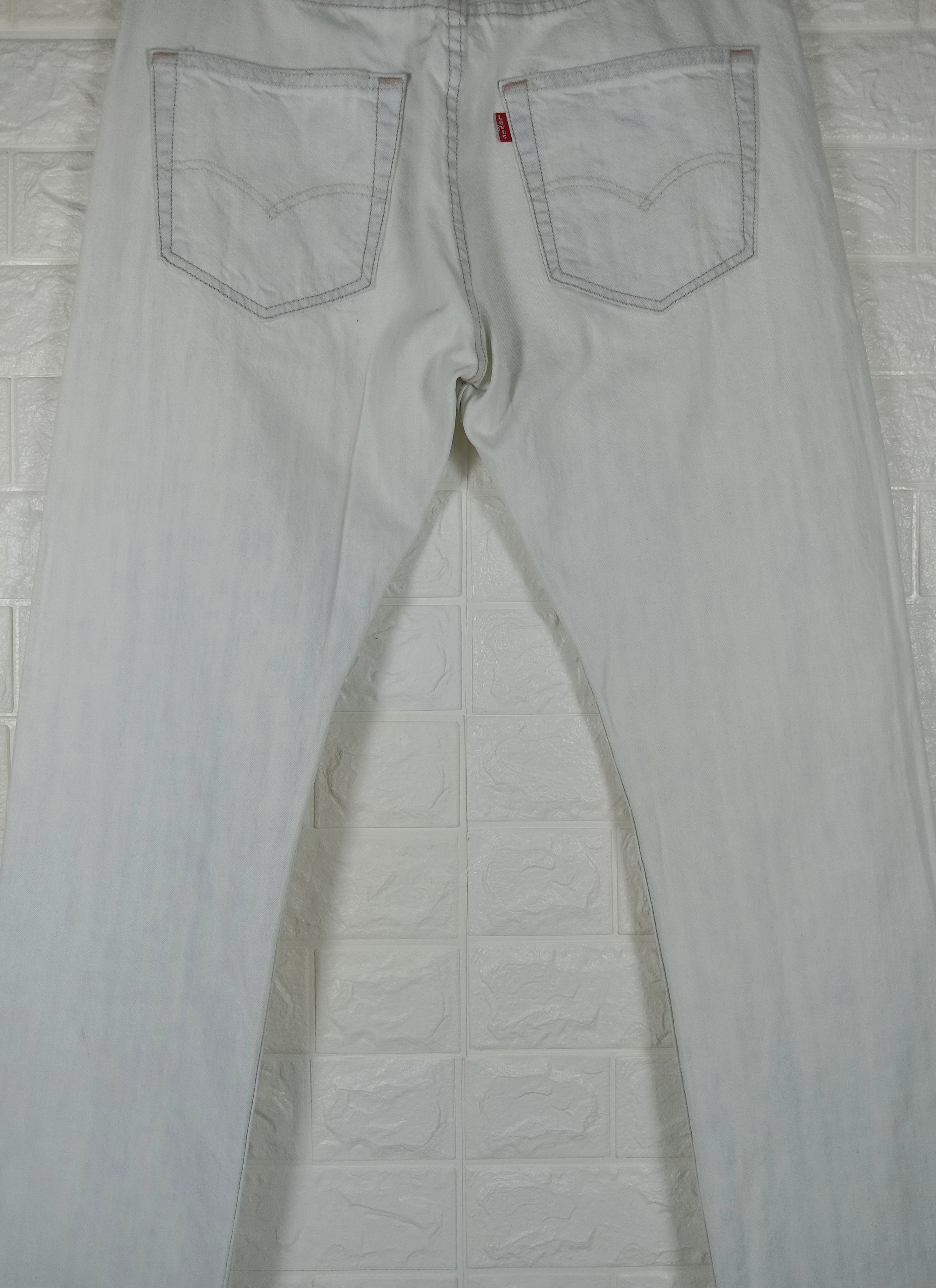 Levi's Vintage Levi's 501 Jeans Light Wash Denim Size US 32 / EU 48 - 7 Thumbnail