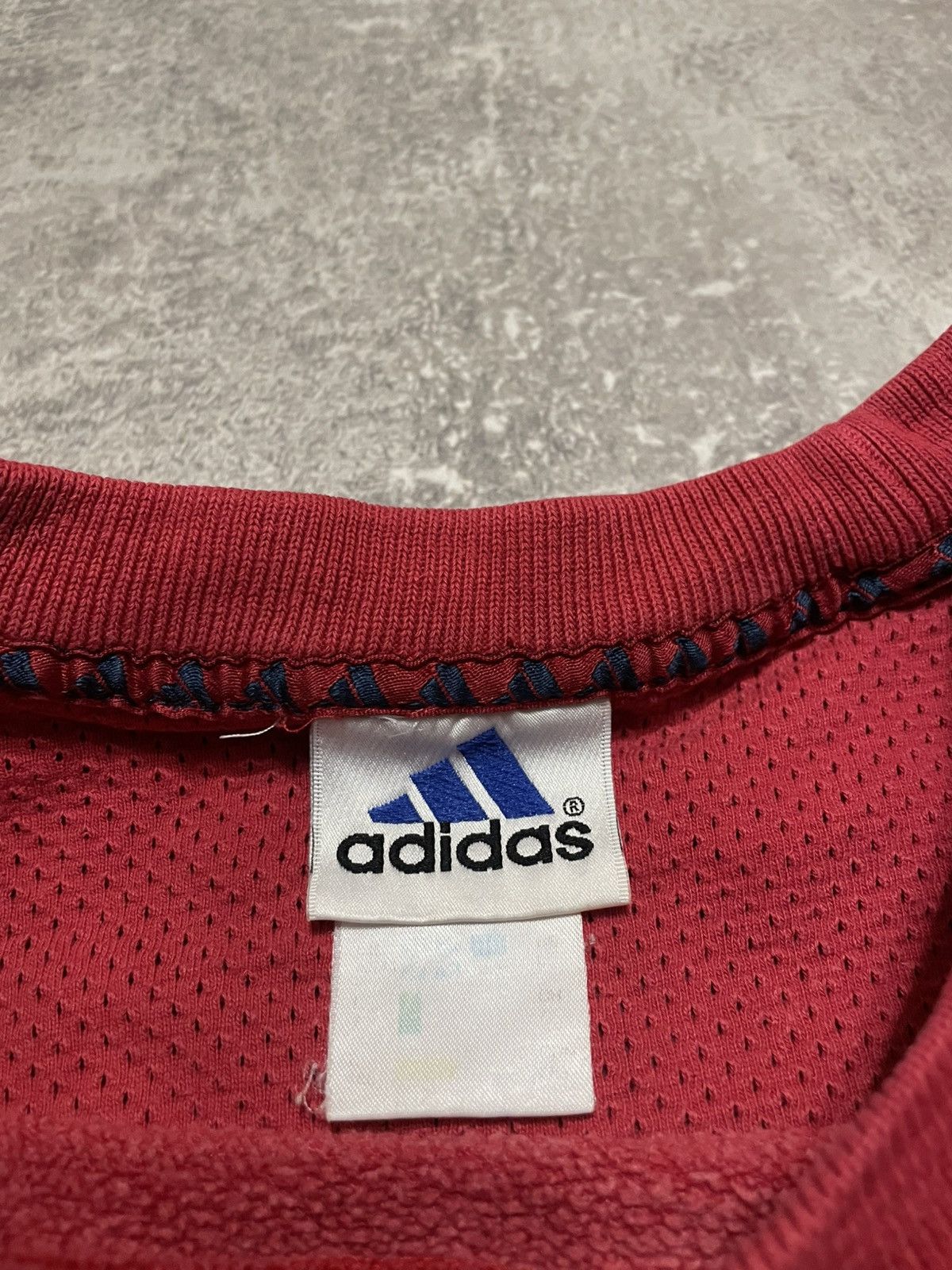 Adidas × Vintage Vintage Adidas Big Embroider Logo Boxy Baggy Sweatshirt 90s Size US L / EU 52-54 / 3 - 9 Thumbnail