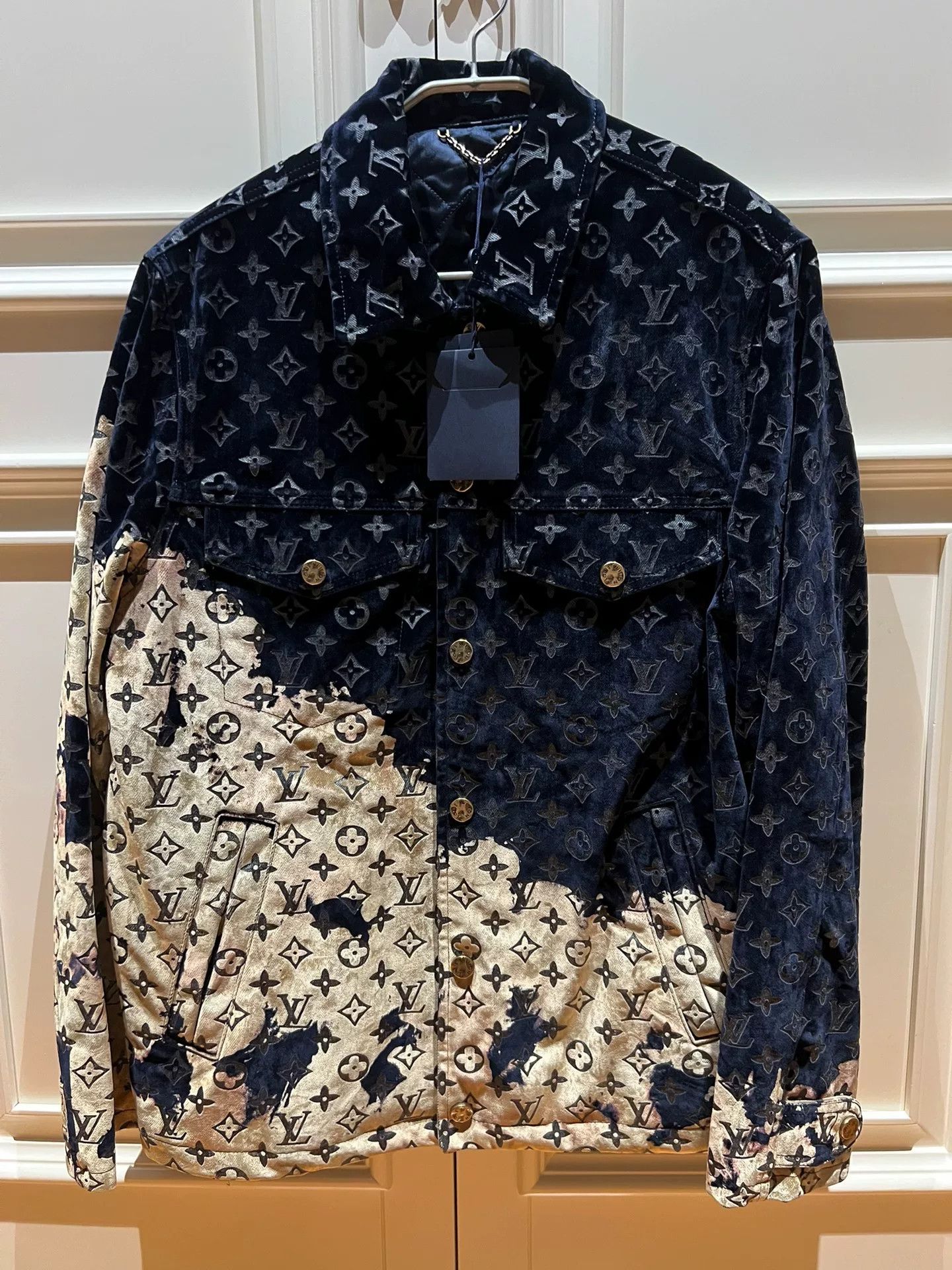 Louis Vuitton Louis Vuitton SS24 Flame Cloud Denim Jacket Size US S / EU 44-46 / 1 - 1 Thumbnail