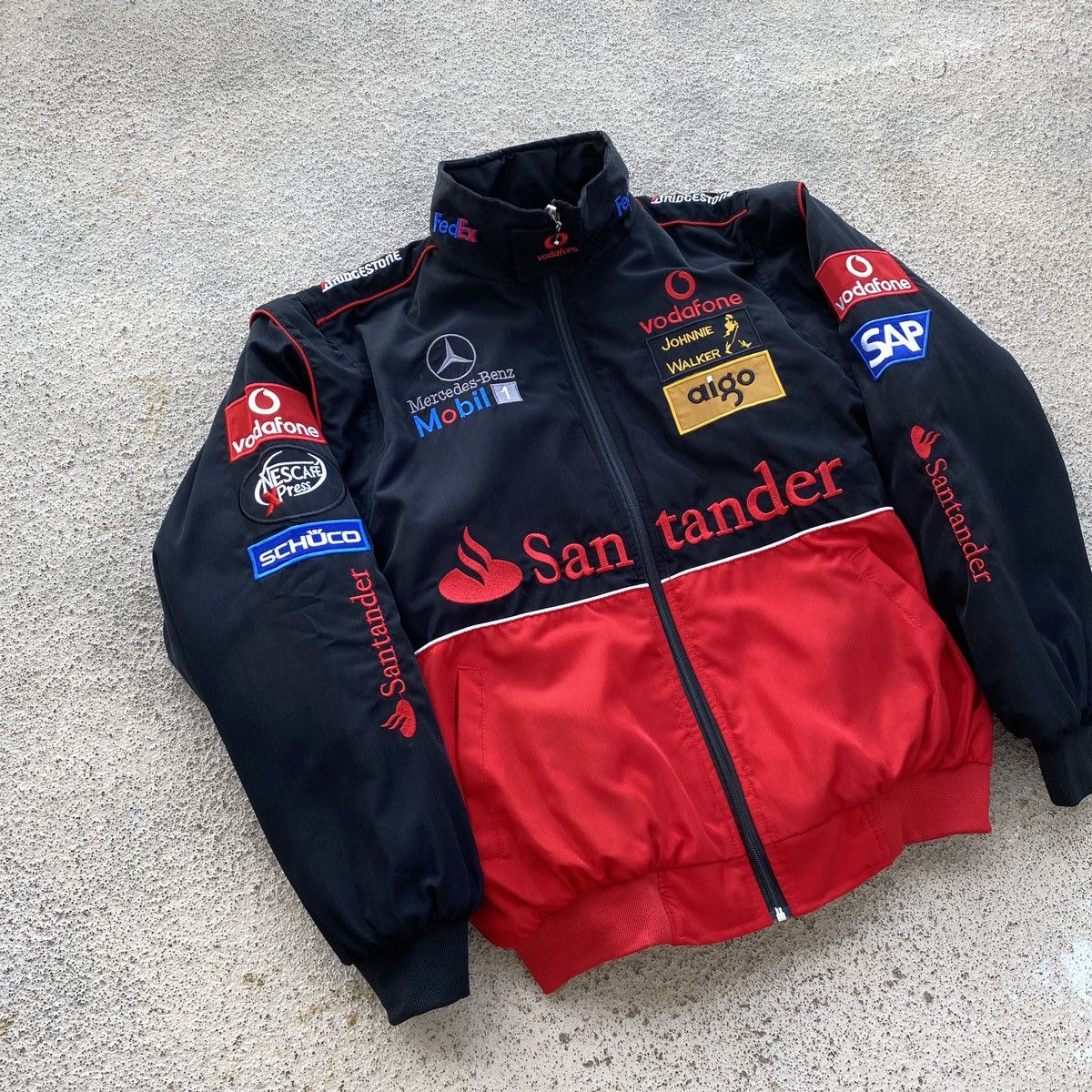 Ferrari McLaren Mercedes-Benz Santander Formula 1 Racing Jacket Size US XL / EU 56 / 4 - 3 Thumbnail