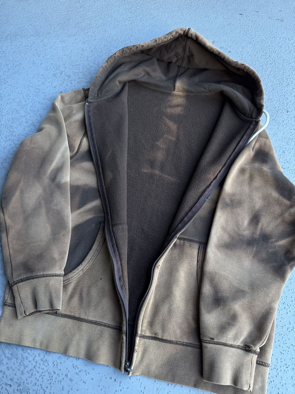 Vintage Faded distressed hoodie brown full zip vintage M-L Size US M / EU 48-50 / 2 - 15 Thumbnail
