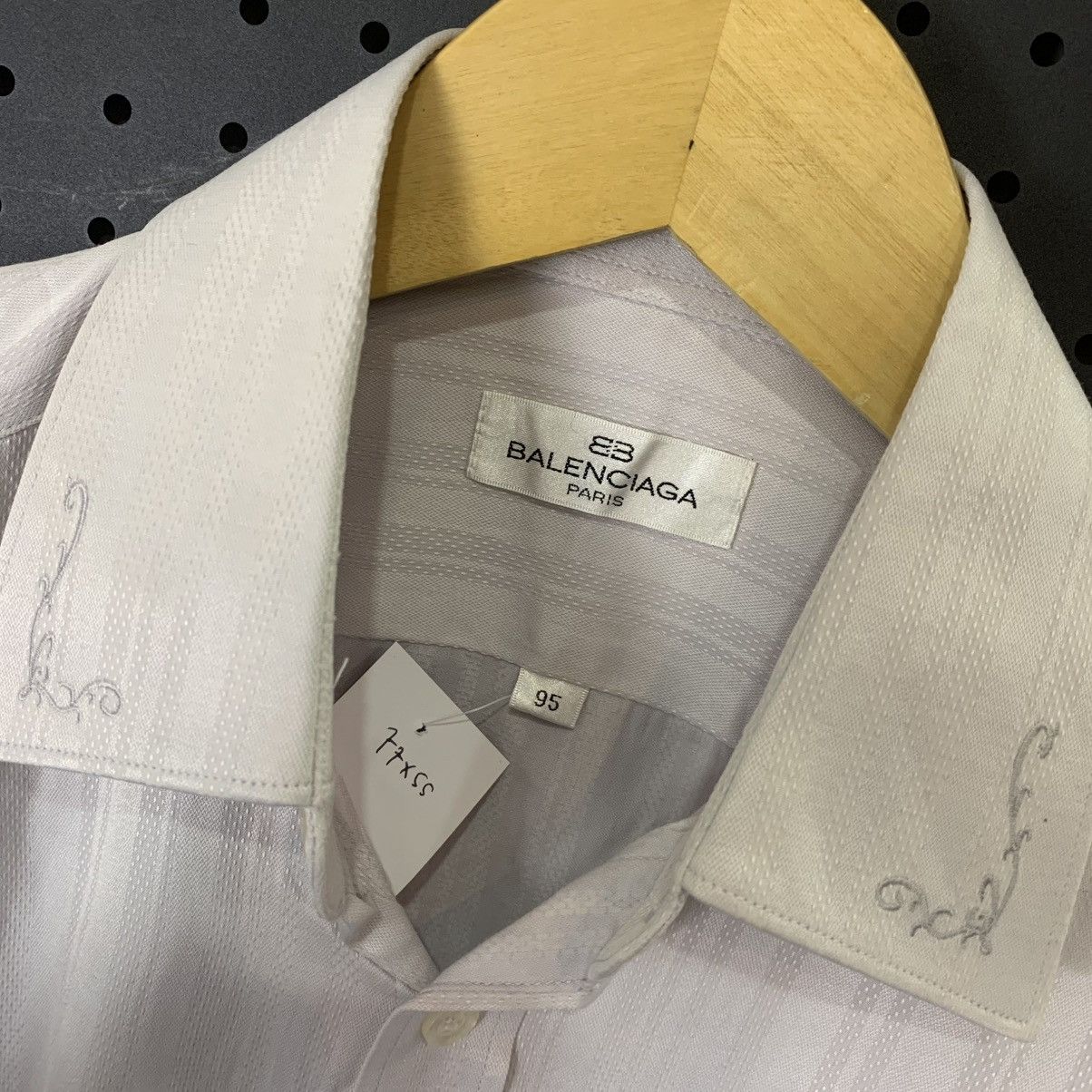 Balenciaga Balenciaga paris long button shirt Size US L / EU 52-54 / 3 - 6 Thumbnail