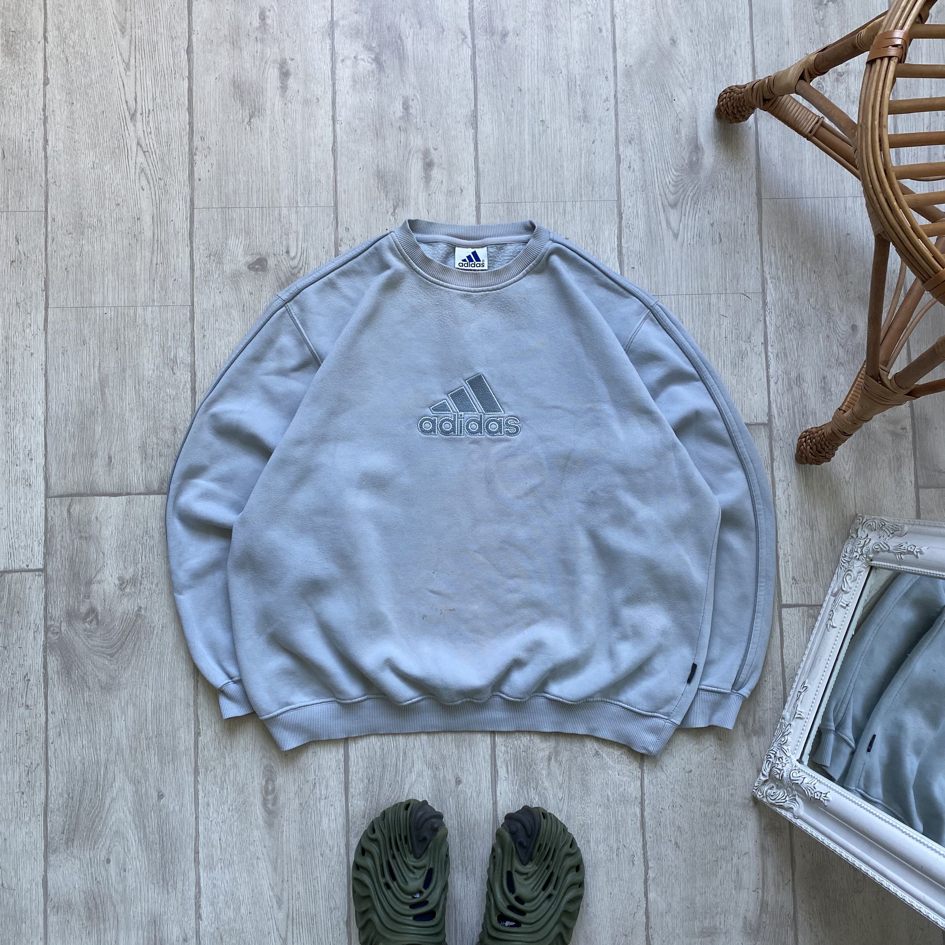 Adidas 🩶 Vintage 90s Adidas Center logo boxy sweatshirt Trashed Size US L / EU 52-54 / 3 - 1 Thumbnail