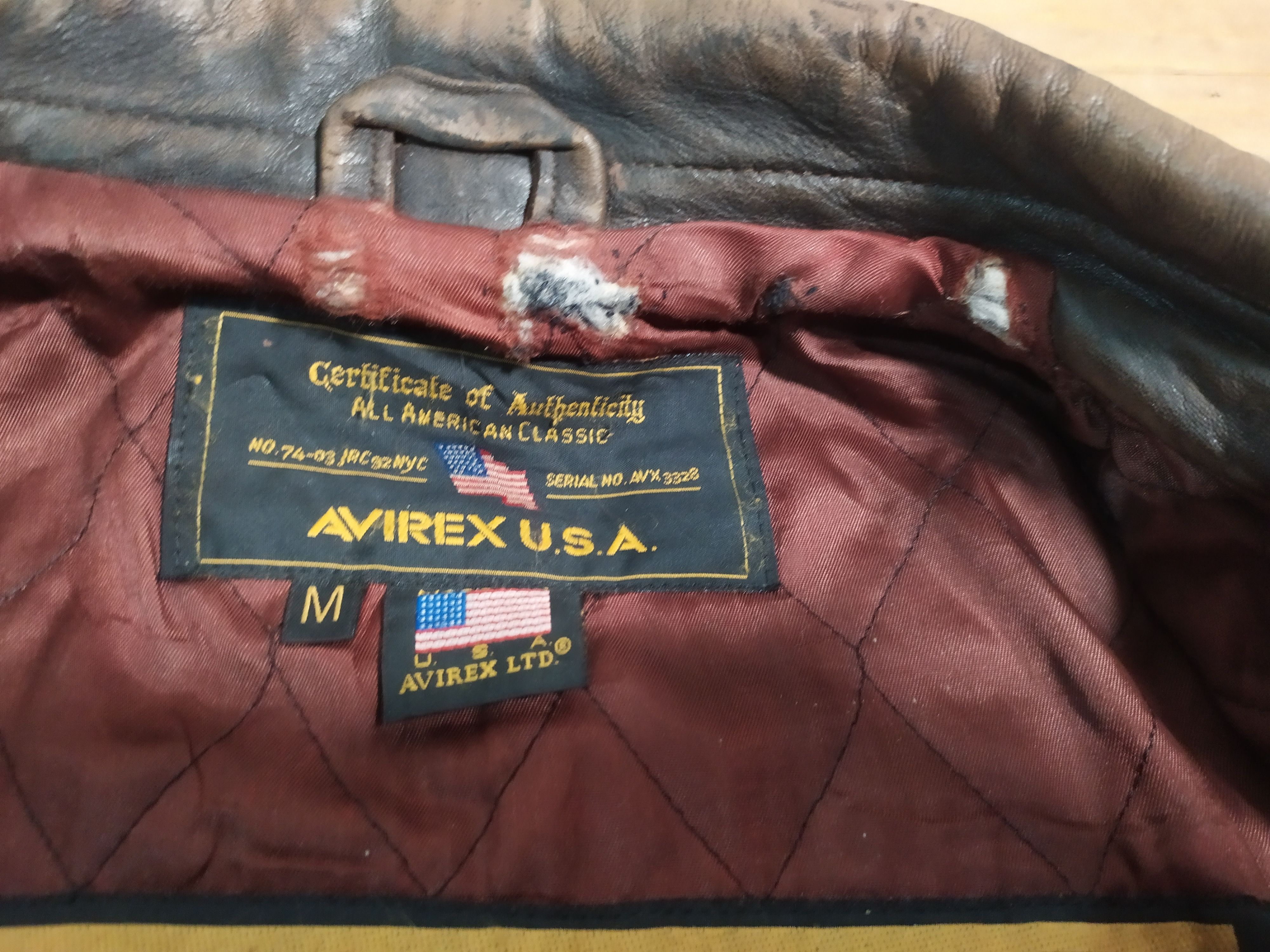 Other AVIREX USA TYPE A2 LEATHER FULL PATCHES BOMBER JACKET Size US M / EU 48-50 / 2 - 3 Thumbnail
