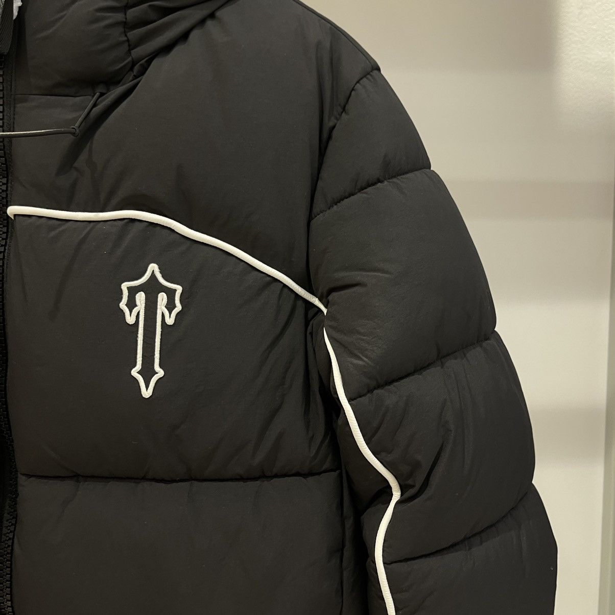 Trapstar London Trapstar Irongate Arch Pipping Puffer Jacket Size US M / EU 48-50 / 2 - 2 Thumbnail