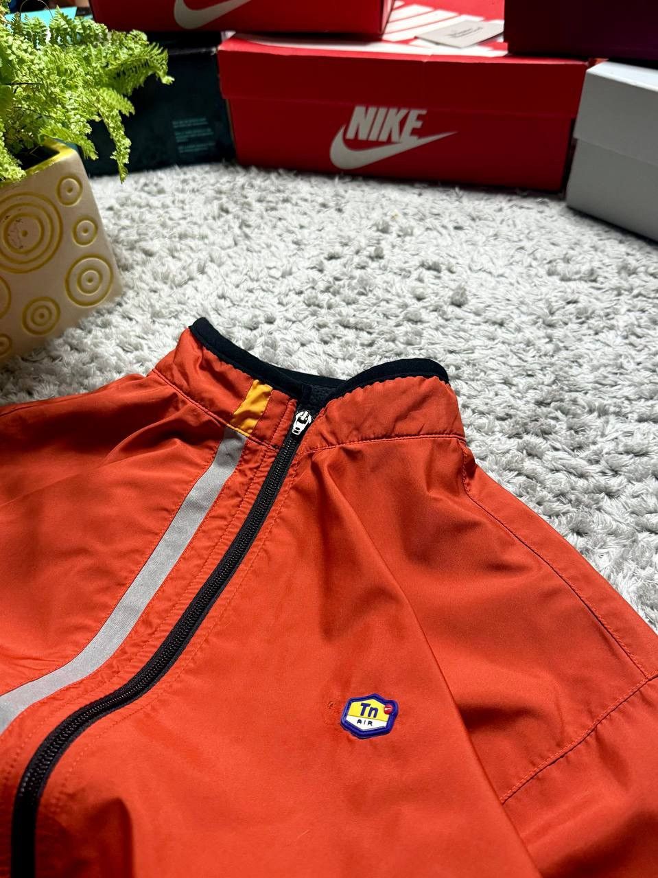 Nike 90s Nike TN Vintage Nylon Drill Light Jacket Rare Y2K Size US L / EU 52-54 / 3 - 3 Thumbnail
