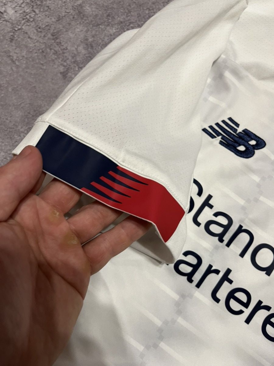 New Balance New Balance Liverpool 2019/2020 6 Times champions Size US XL / EU 56 / 4 - 6 Thumbnail