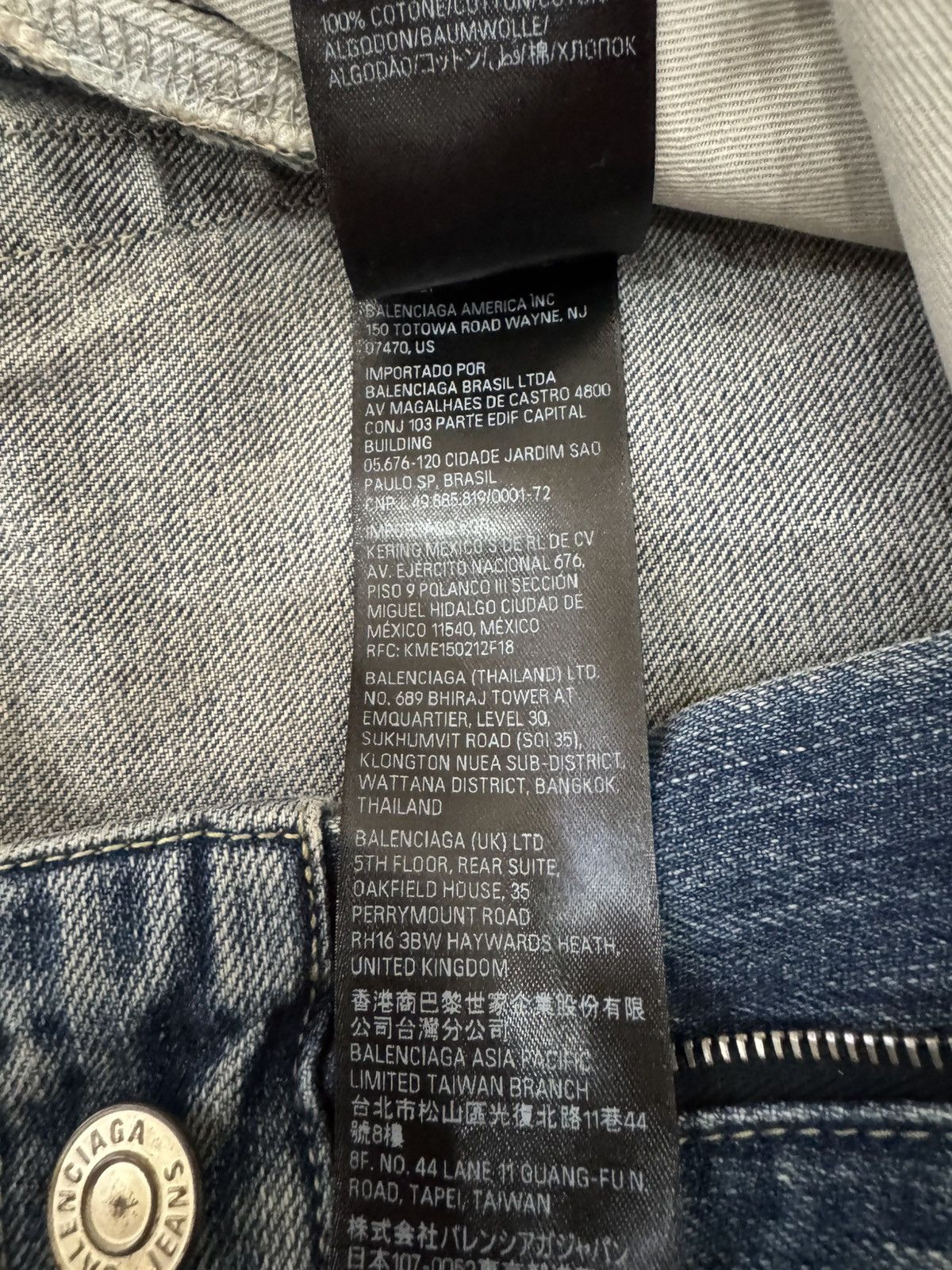 Balenciaga Balenciaga Flared Denim Jeans in Outback Blue BNWT S Size US 31 - 19 Thumbnail