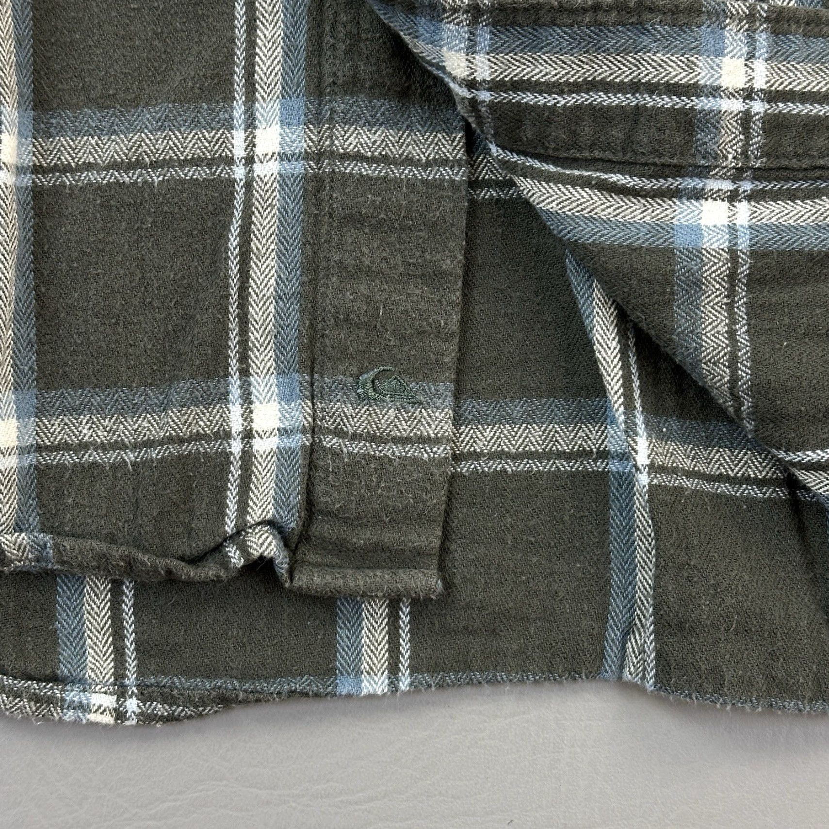 Quiksilver Quiksilver Shirt Mens Large Green Plaid Flannel Long Sleeve Button Up Casual Size US L / EU 52-54 / 3 - 5 Thumbnail