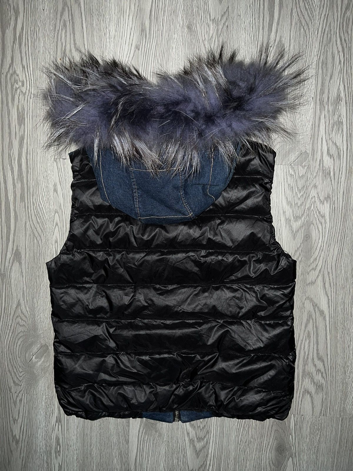Le Grande Bleu (L.G.B.) Skull Fur puffer jacket 🎸☠️ Size US M / EU 48-50 / 2 - 4 Thumbnail