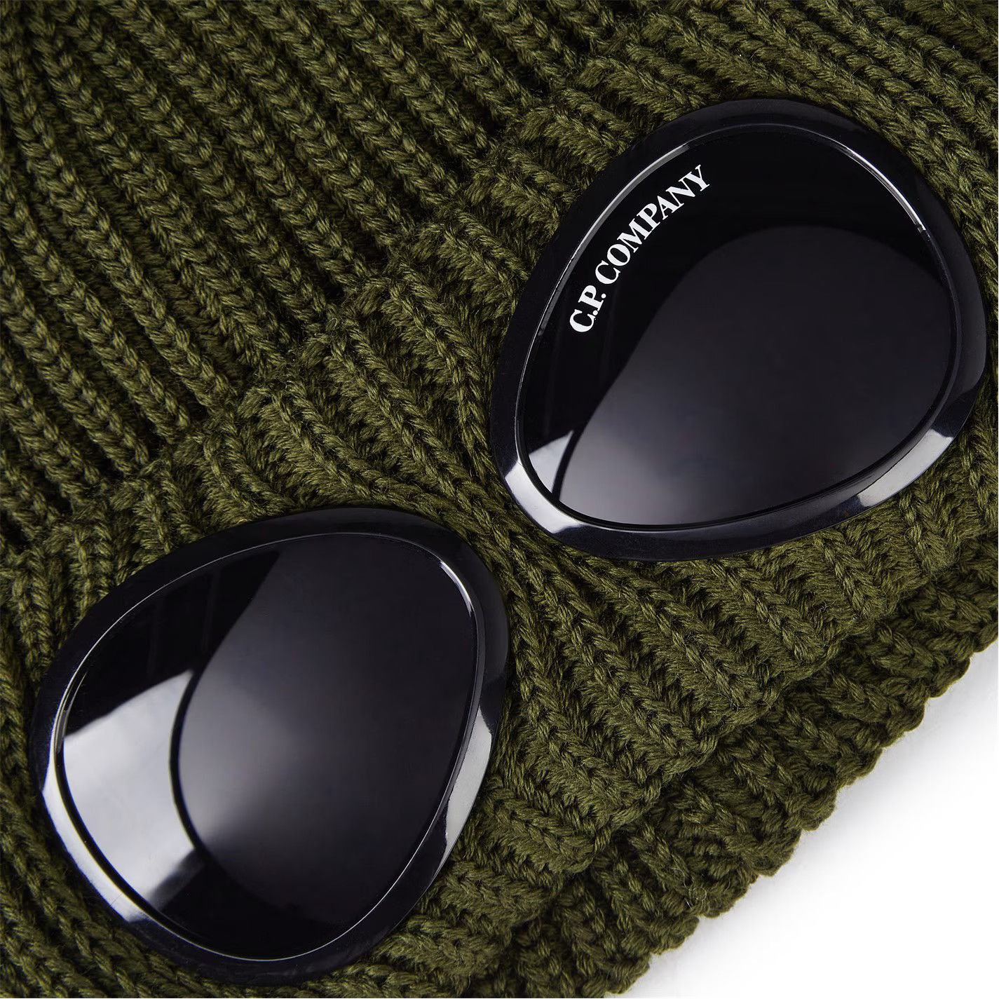 C.P. Company o1g2r1mq0426 Size: OS / Goggle Beanie Hat / Cap in Ivy Green Size ONE SIZE - 3 Thumbnail