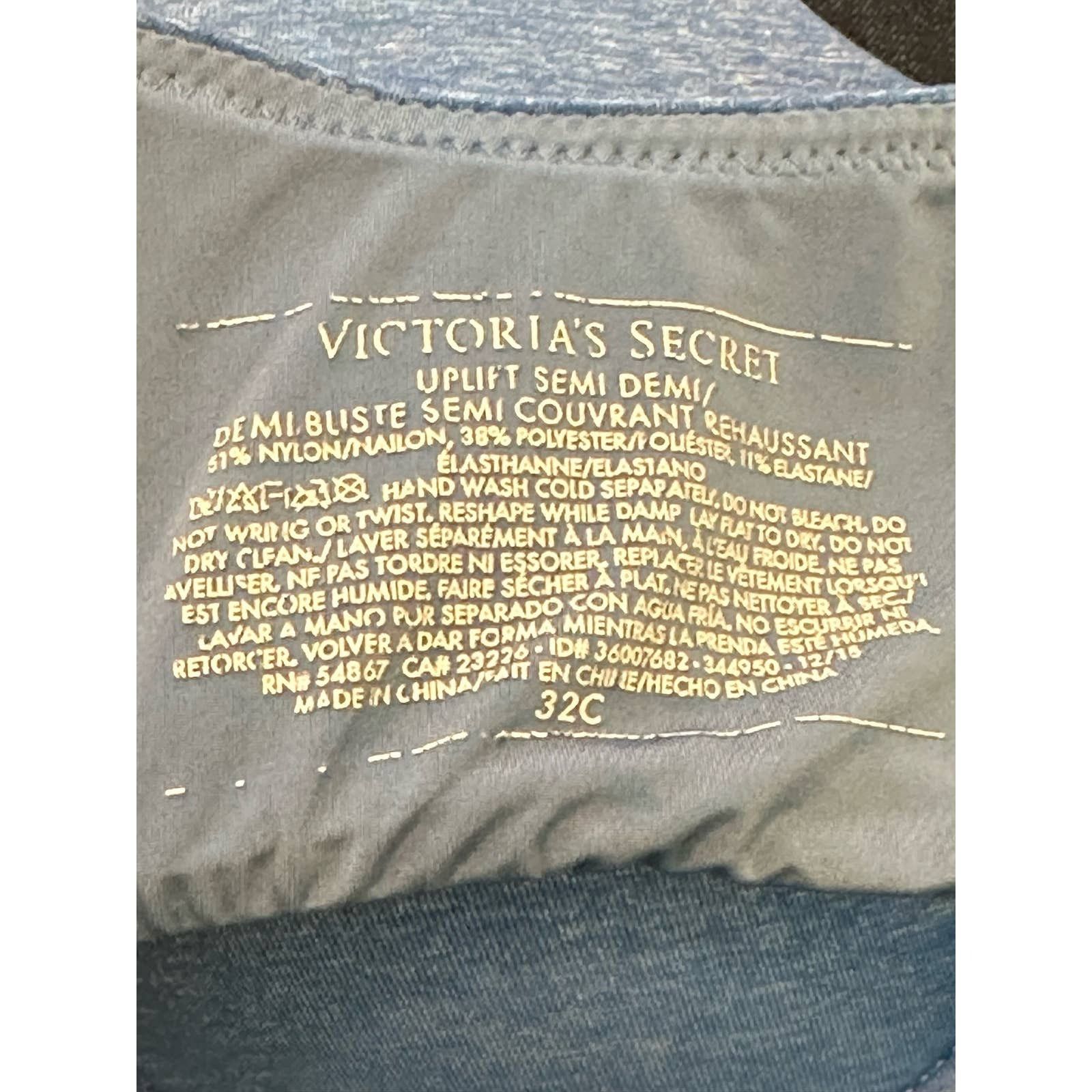 Victoria's Secret Victoria's Secret blue uplift semi demi blue bra size 32C Size ONE SIZE - 3 Thumbnail