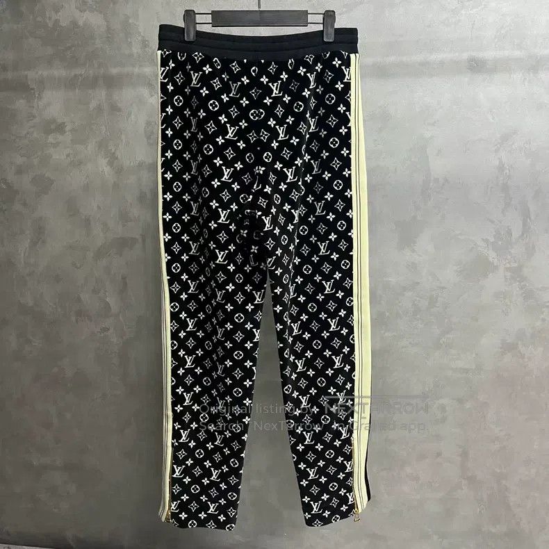 Louis Vuitton Louis Vuitton size m Black drawstring Terry jogging Jersey Size US 28 / EU 44 - 5 Thumbnail