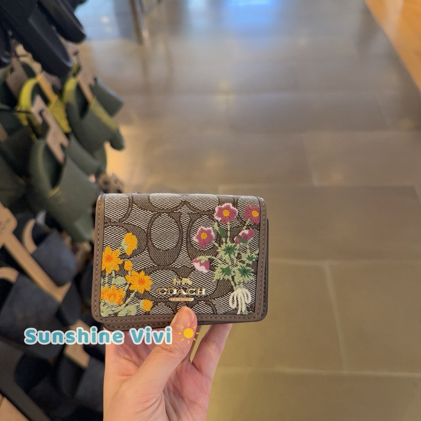 Coach NWT Coach Mini Wallet On A Chain Floral Embroidery CEF60 Size ONE SIZE - 1 Thumbnail