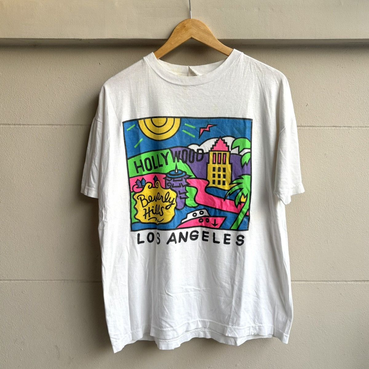 Arts & Science Vintage Los Angeles Graphic Tee 90s LA Art Size US L / EU 52-54 / 3 - 1 Thumbnail