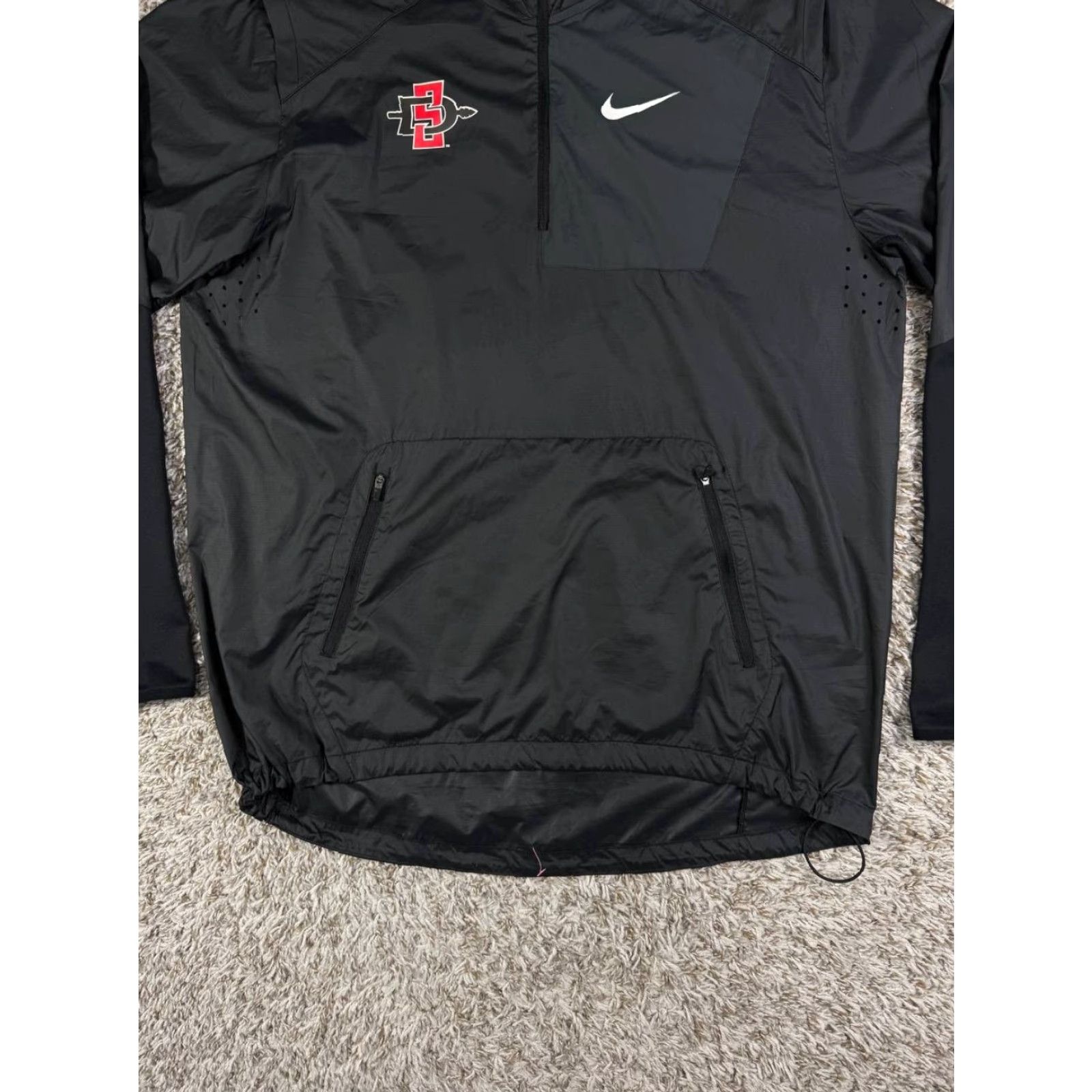 Nike Nike Speed Fly Rush Windbreaker Jacket Men L Black Windbreaker Running & Jogging Mens Size Large Size US L / EU 52-54 / 3 - 3 Thumbnail