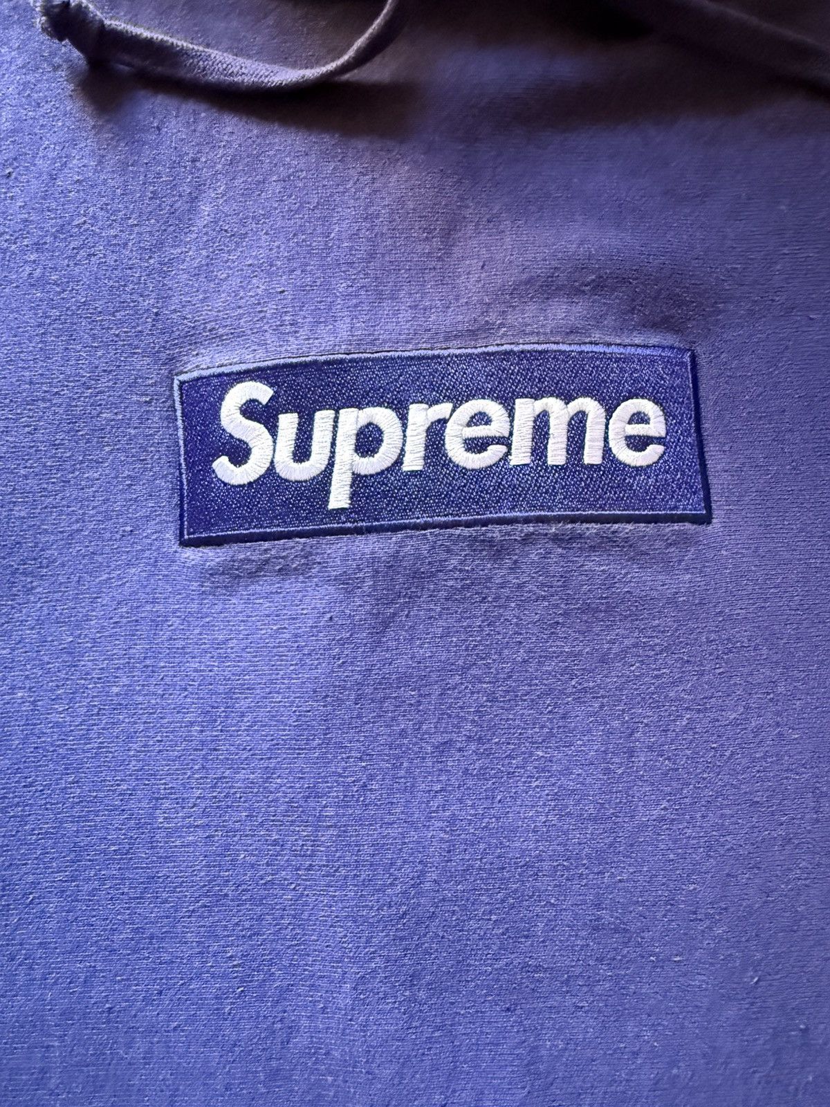 Supreme Supreme purple box logo 2021 Size US M / EU 48-50 / 2 - 3 Thumbnail