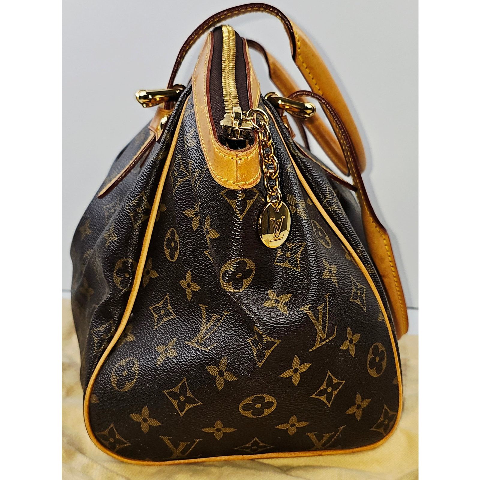 Louis Vuitton Louis Vuitton Monogram Tivoli GM Size ONE SIZE - 3 Thumbnail