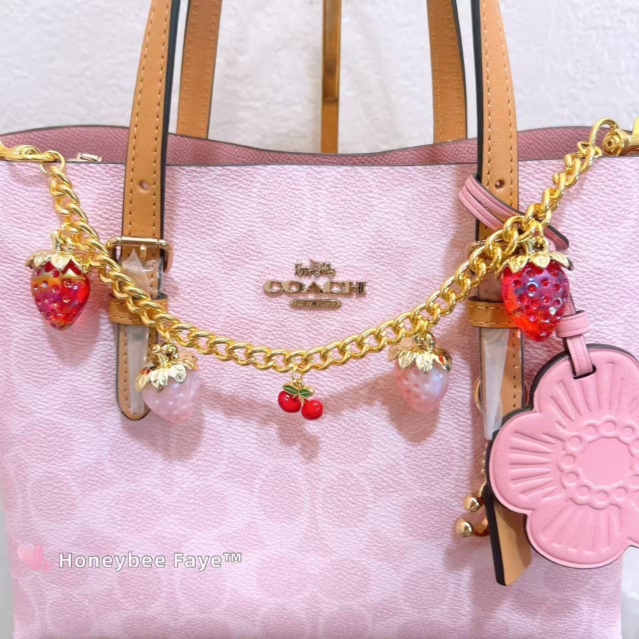 Coach Mollie Tote Bag 25 In Signature Canvas With Charms CER24 Size ONE SIZE - 2 Thumbnail