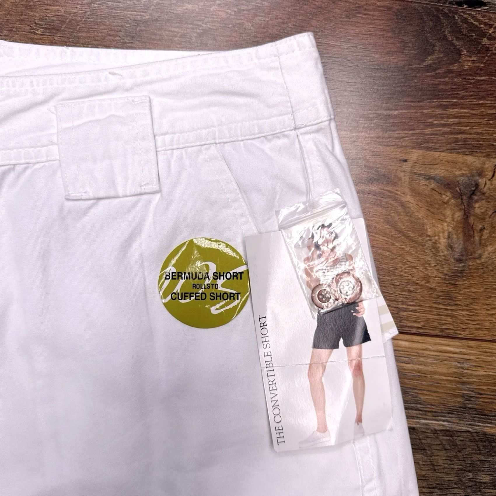Vintage White Stag Bermuda Shorts Womens 14 White Cuffed Knit 100% Cotton Regular Rise 6in Inseam Block Pocket Summer Beach Casual Travel Womens Size 36" / US 14 / IT 50 - 3 Thumbnail