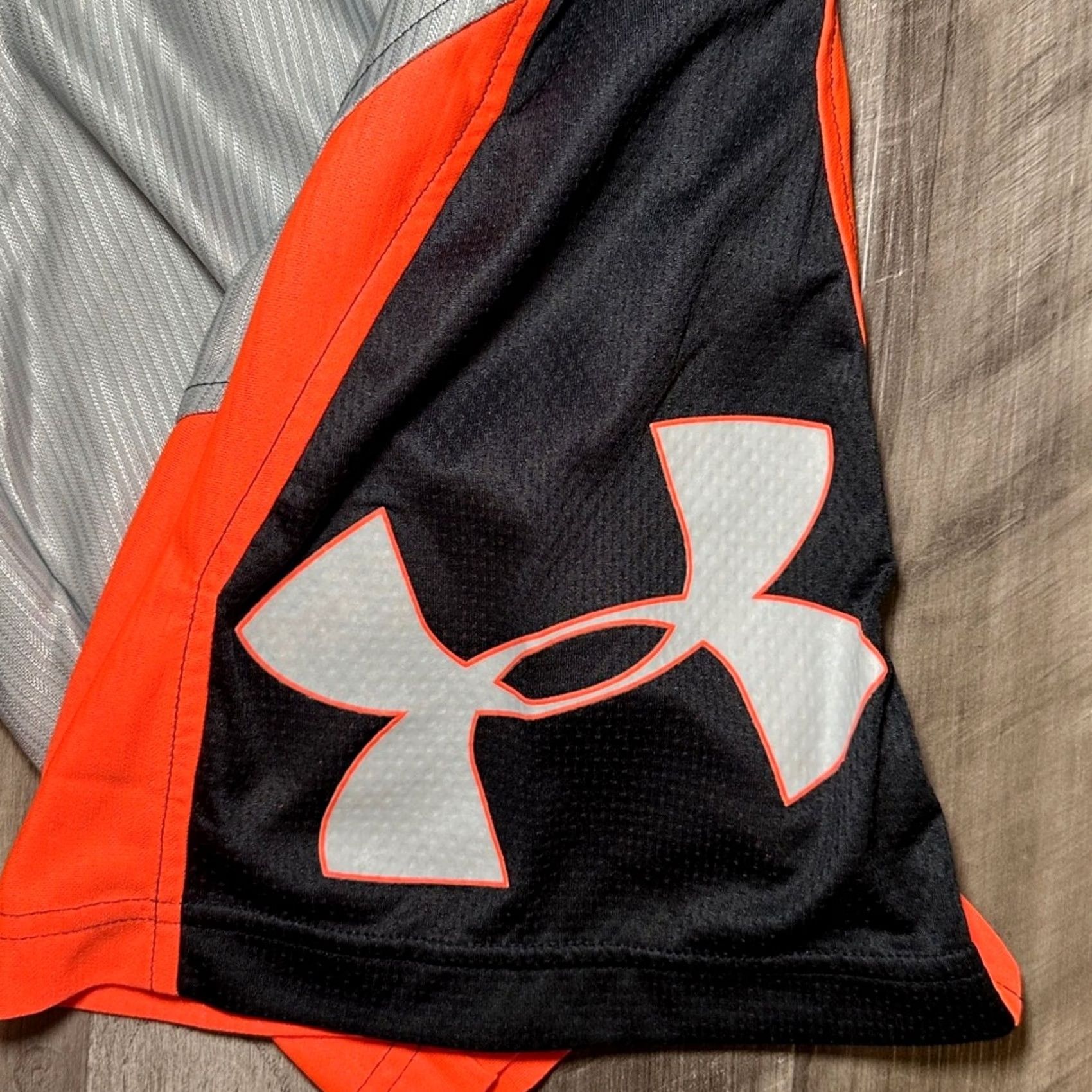 Under Armour Under Armour Athletic Shorts - Silver Highlighter Orange - Men’s Medium, Polyester, 11" Inseam, 23" Length Size US 31 - 3 Thumbnail