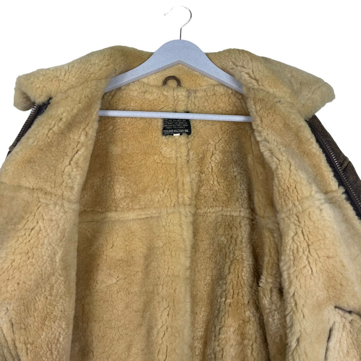 Leather × Vintage 💥VINTAGE FEDELESS MILITARY SHEARLING B3 SHEEPSKIN JACKET Size US M / EU 48-50 / 2 - 11 Thumbnail