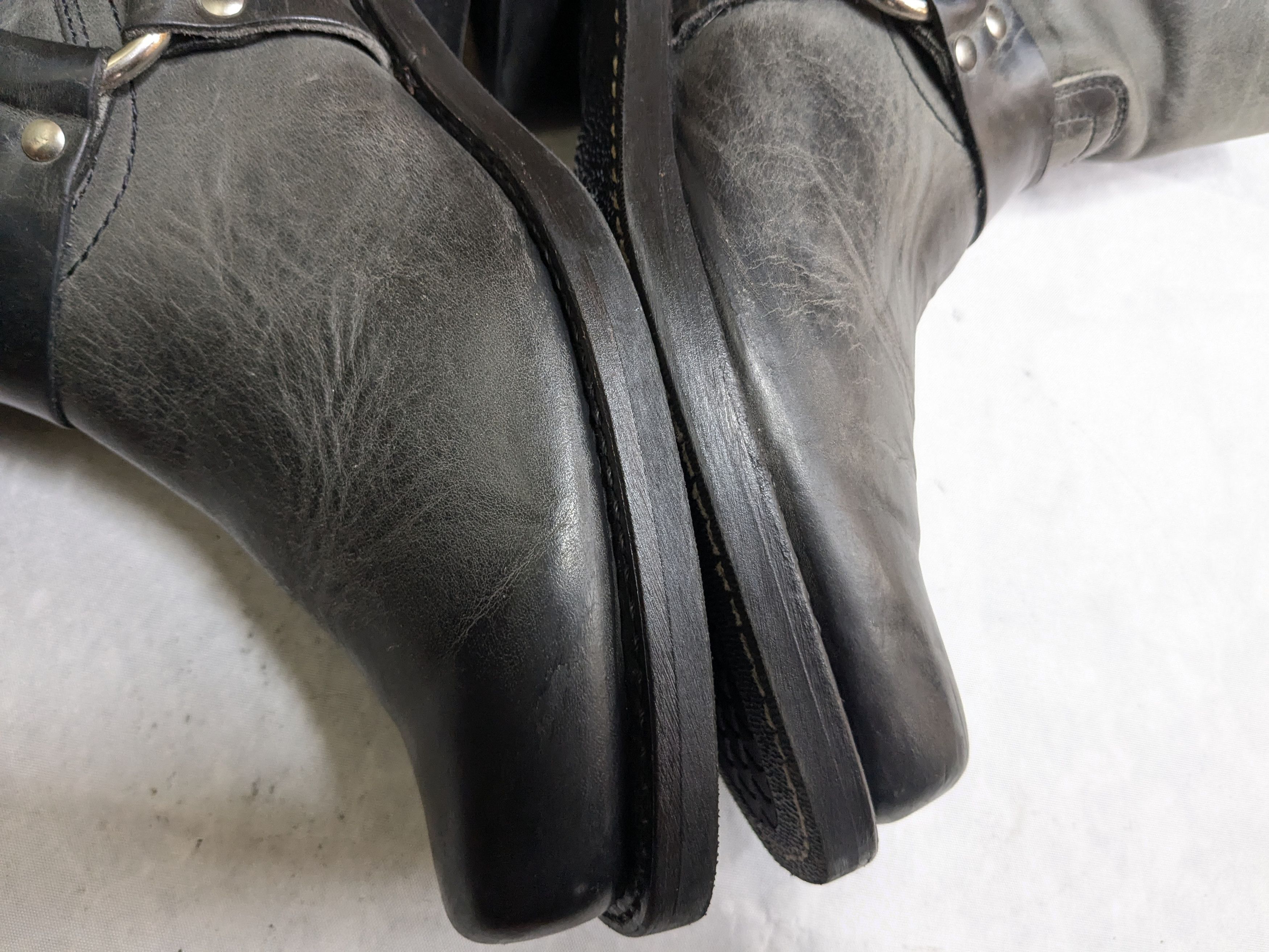 Frye Frye Harness Boots Black Leather 9 M Buckle Size US 9 / EU 42 - 8 Thumbnail
