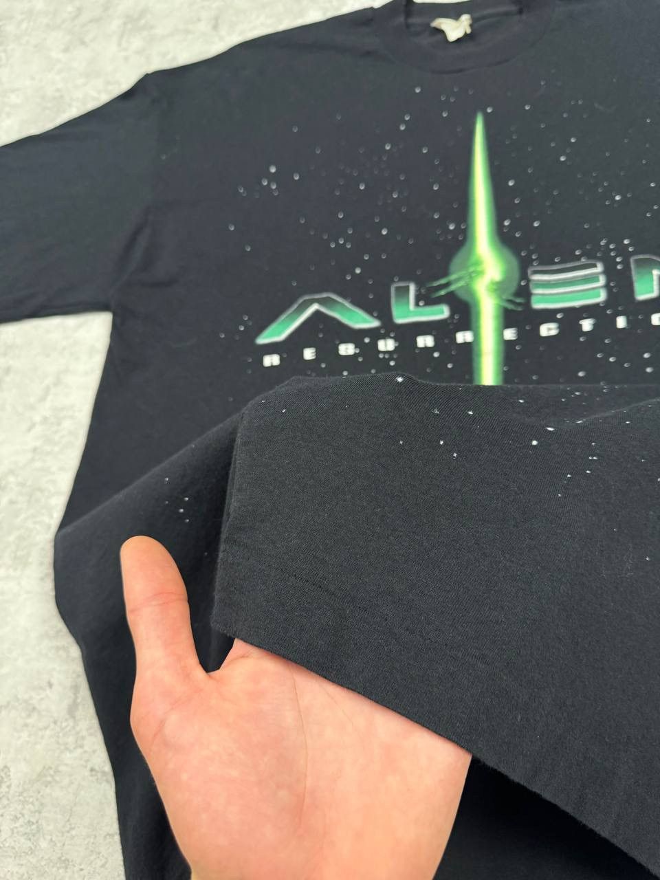 Vintage Vintage 90’s Alien Resurrection T-Shirt Big Logo Size US XL / EU 56 / 4 - 6 Thumbnail