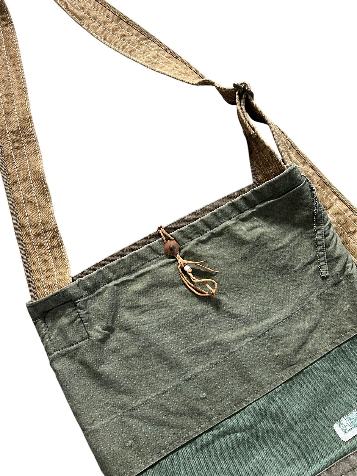 Japanese Brand 🎌 Mill Reconstruction By Yavo Lab Crossbody Bag Size ONE SIZE - 3 Thumbnail