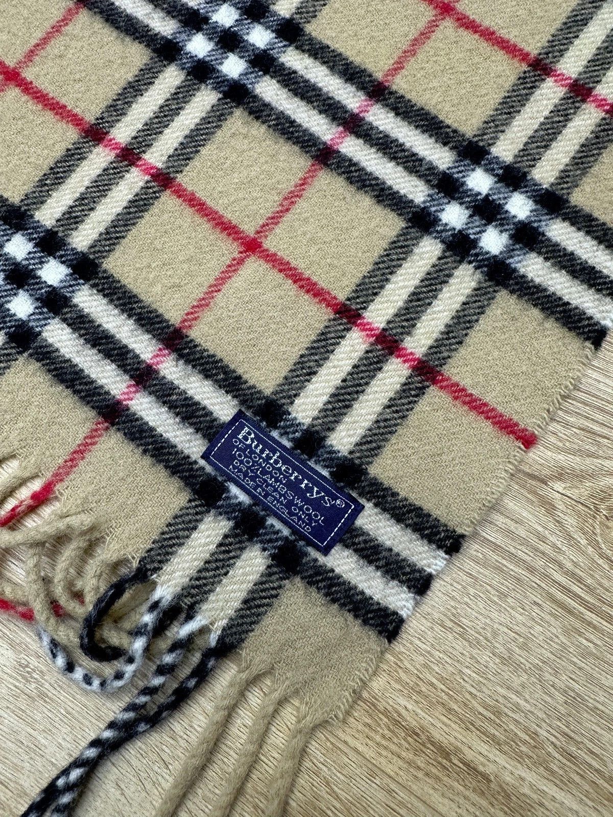 Burberry Burberrys Lambswool Check Scarf Scotland Vintage 190x33 Size ONE SIZE - 11 Thumbnail