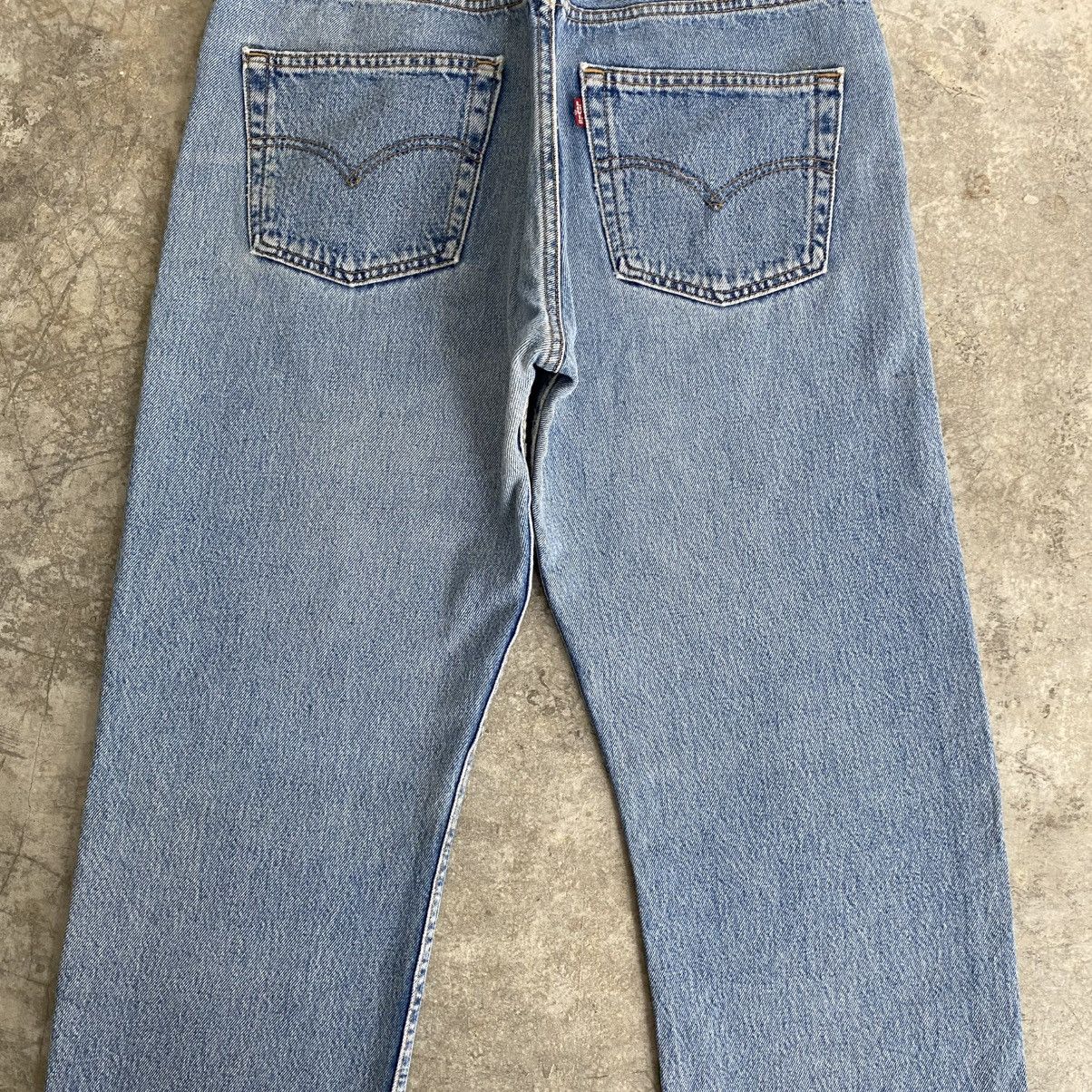 Levi's Size 32x29.5 Vintage Early 2000 Levis 501 Washed Blue Jeans Size US 32 / EU 48 - 13 Thumbnail
