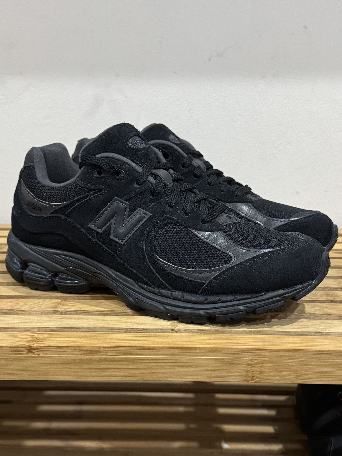 New Balance New Balance 2002R Triple Black Suede Mens US 5.5 Size US 5.5 / EU 38 - 1 Thumbnail