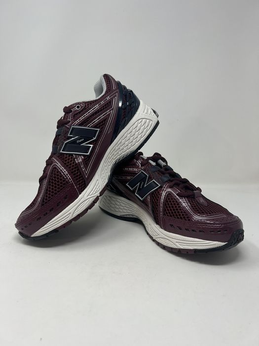 burgundy new balance size 6
