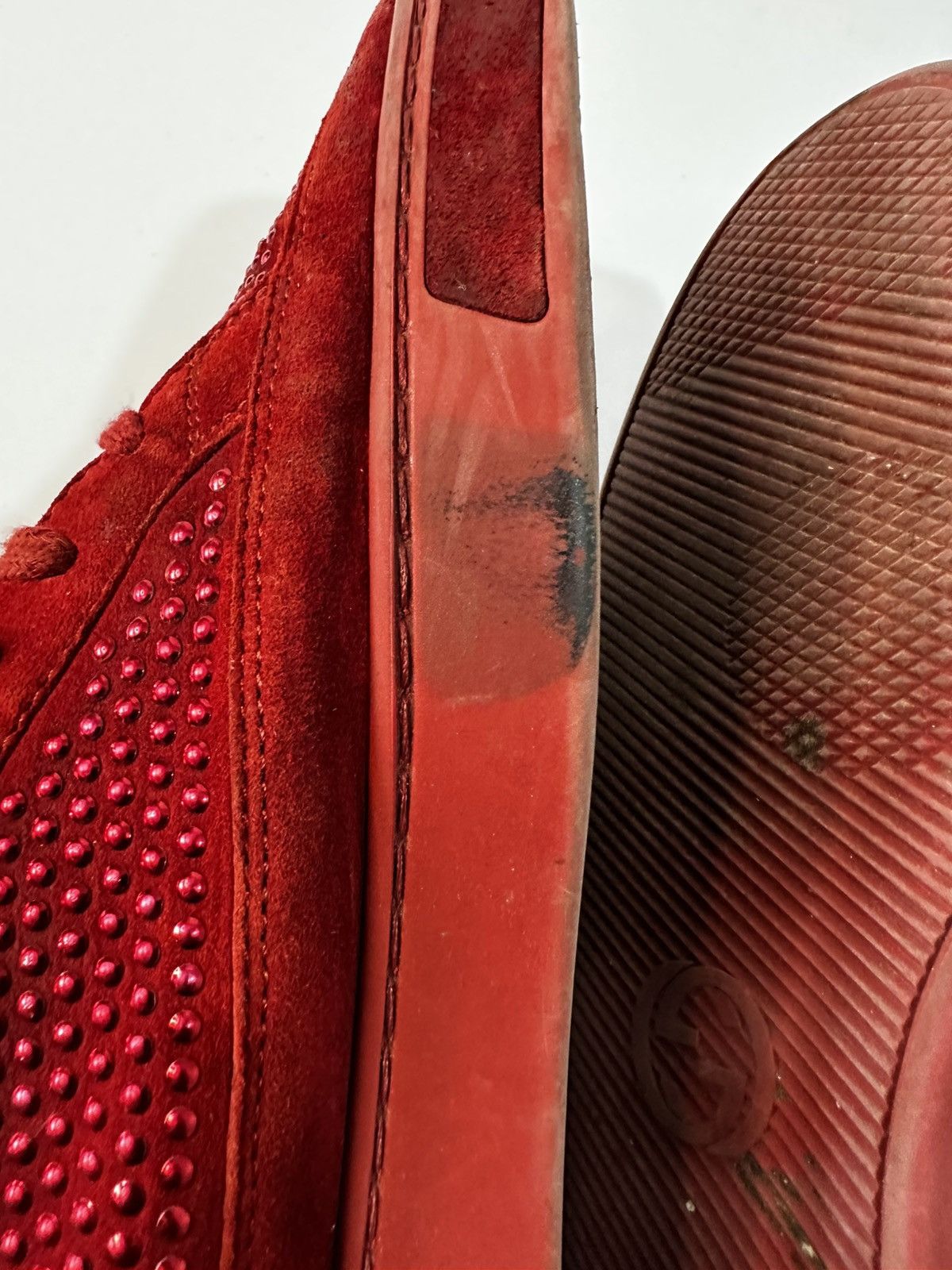 Gucci Gucci Red Suede Studded Limited Edition Low Top Sneakers. Size US 8 / EU 41 - 17 Thumbnail