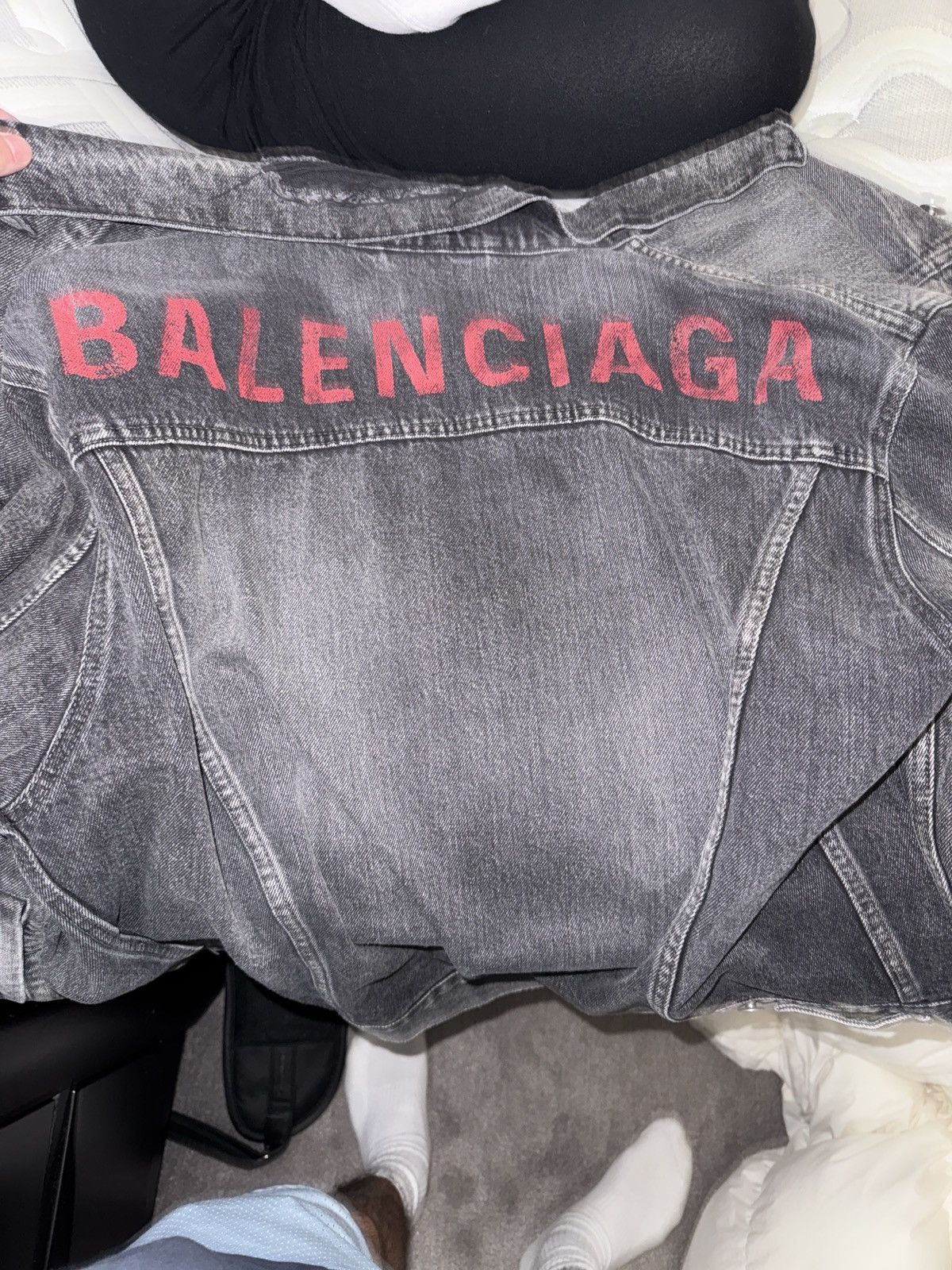 Balenciaga Black Balenciaga Denim with Red Logo Size US M / EU 48-50 / 2 - 6 Thumbnail