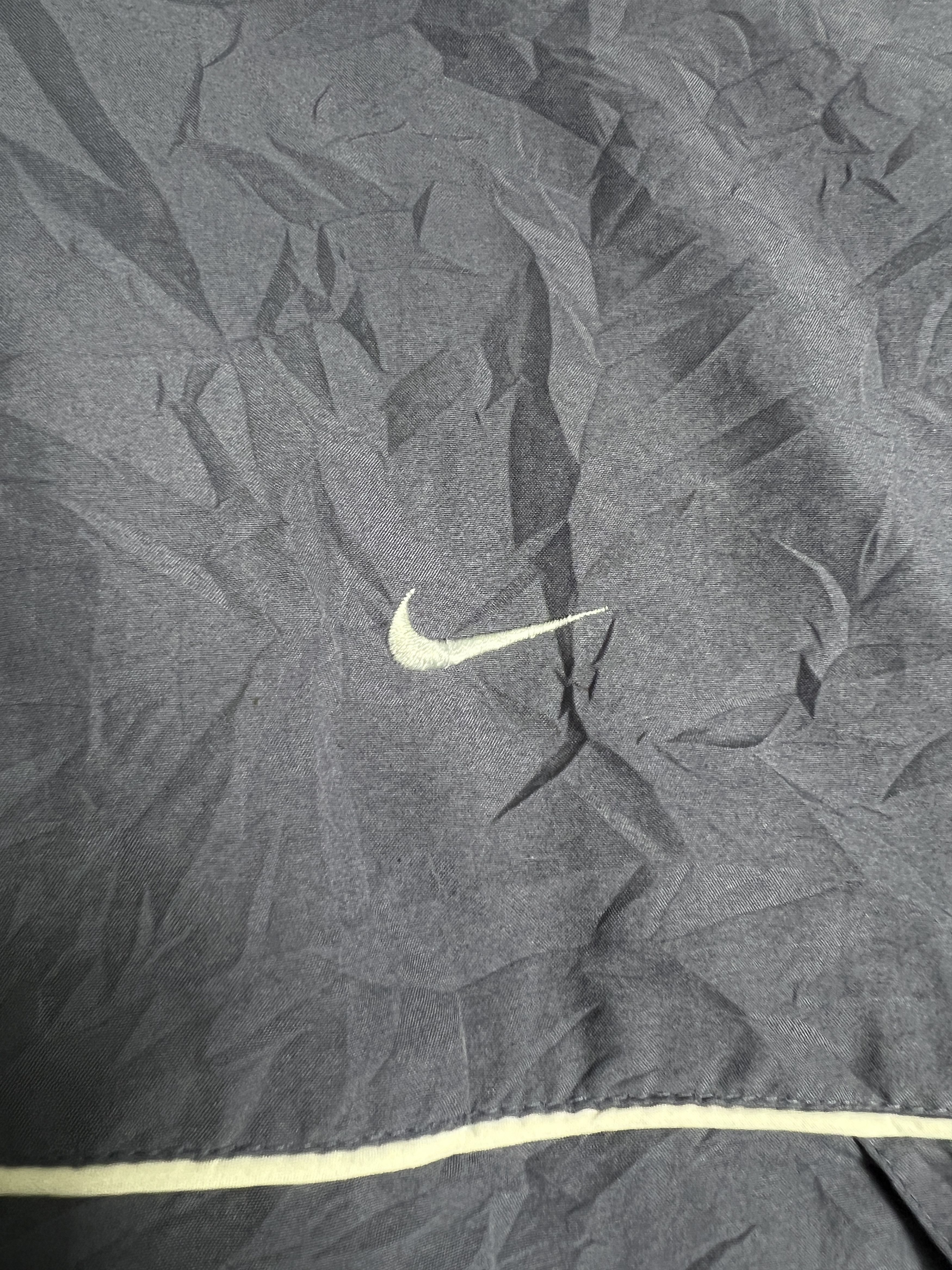 Nike Vintage NIKE Embroidery Track Jacket (XL) JKA173 Size US XL / EU 56 / 4 - 2 Thumbnail