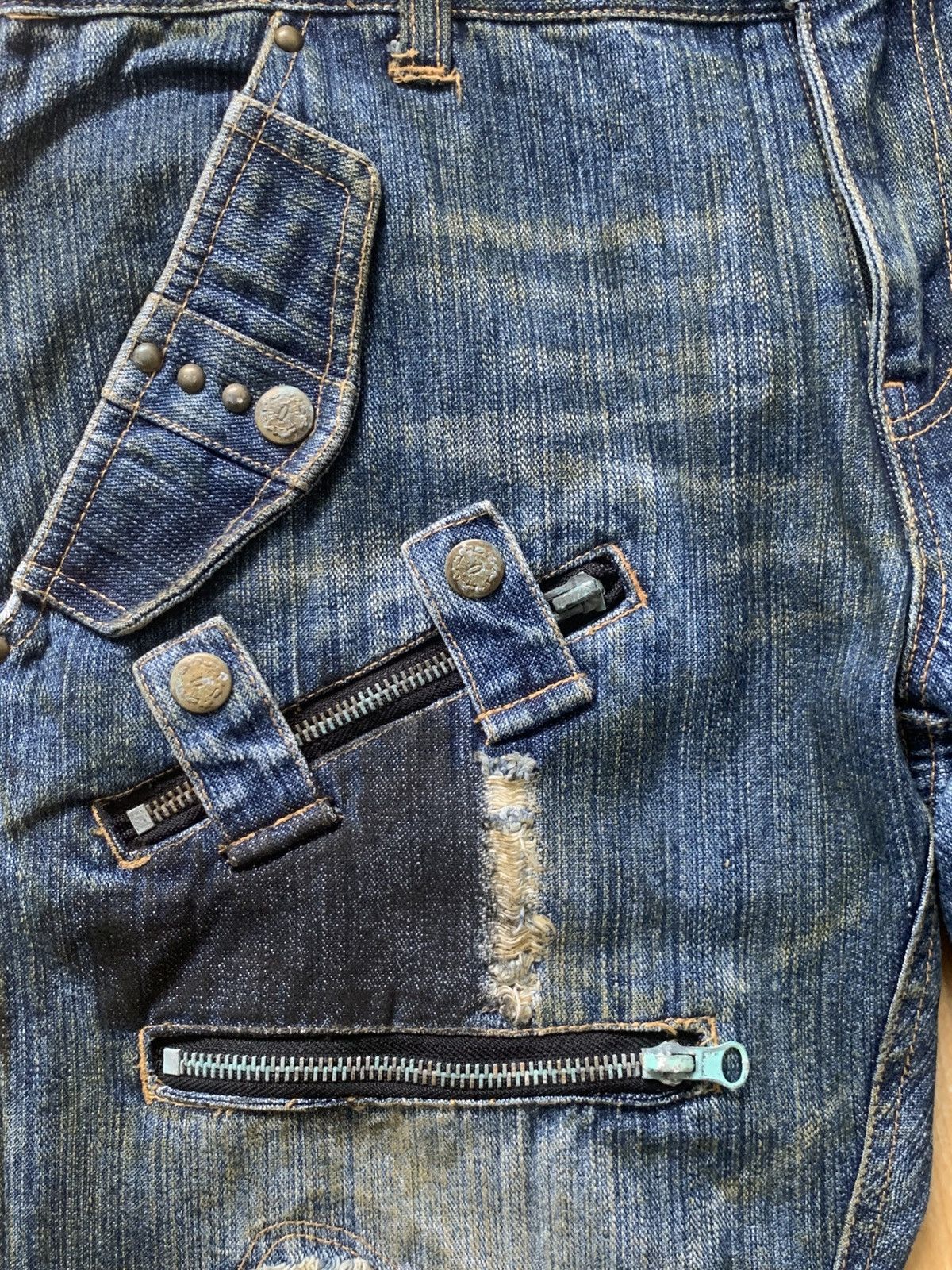 In The Attic Rare Distressed In The Attic Flare Denim Jeans Pants Size US 31 - 15 Thumbnail