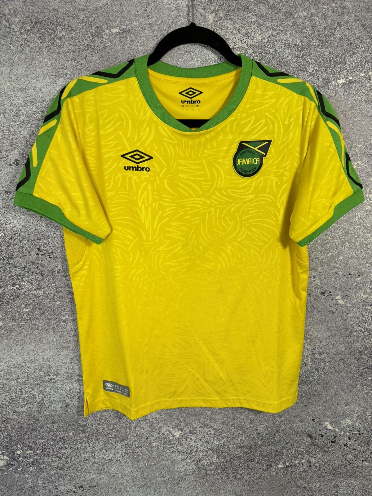 Umbro × Vintage Vintage Jamaica National Team 2018 Umbro Jersey Size US S / EU 44-46 / 1 - 4 Thumbnail