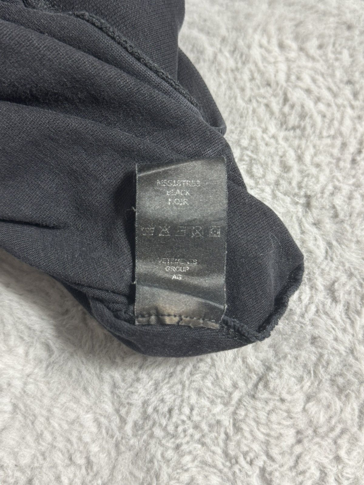 Vetements Vetements bro zip ss18 Size US S / EU 44-46 / 1 - 8 Thumbnail